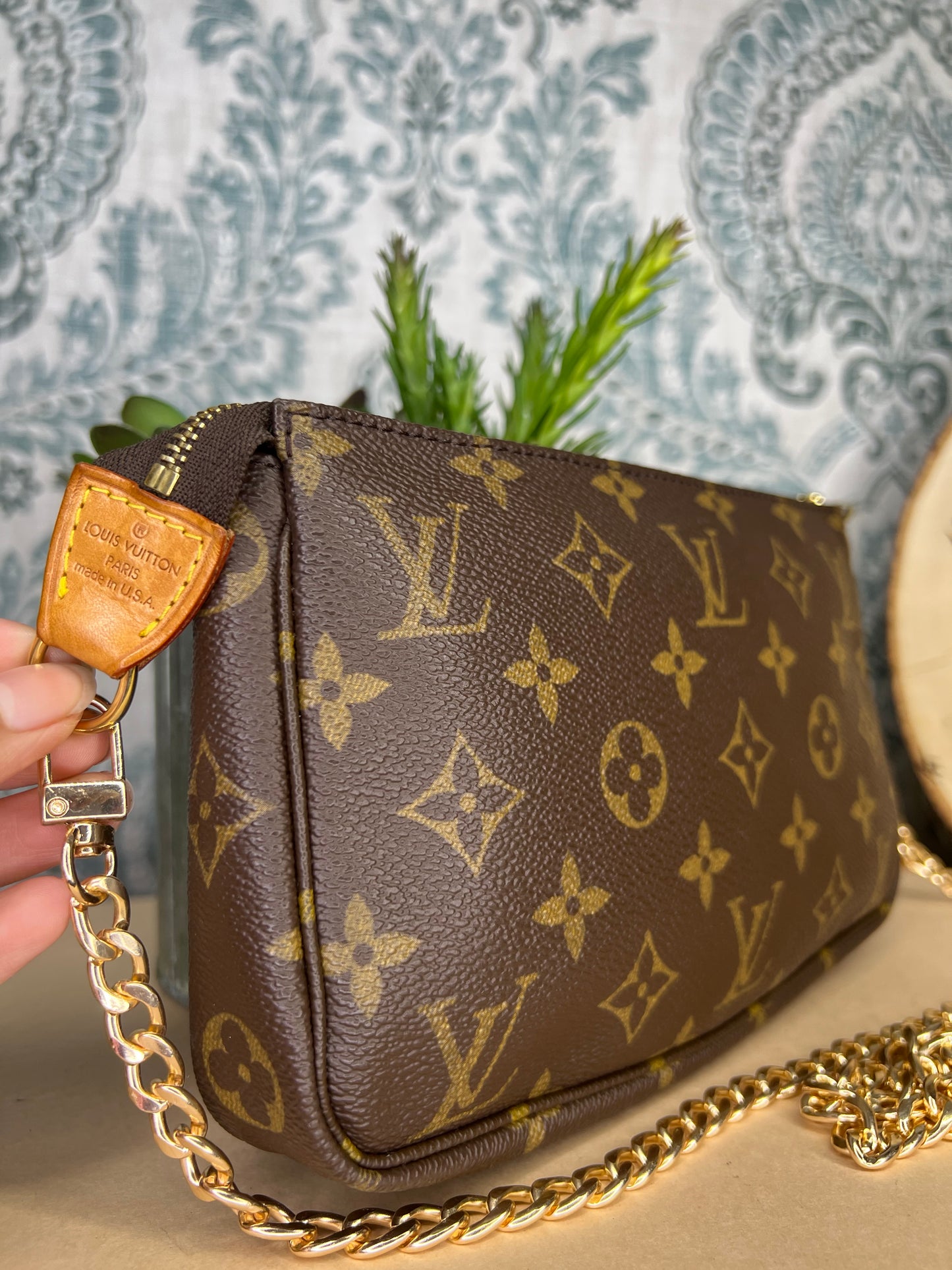 Louis Vuitton Pochette Accessoires