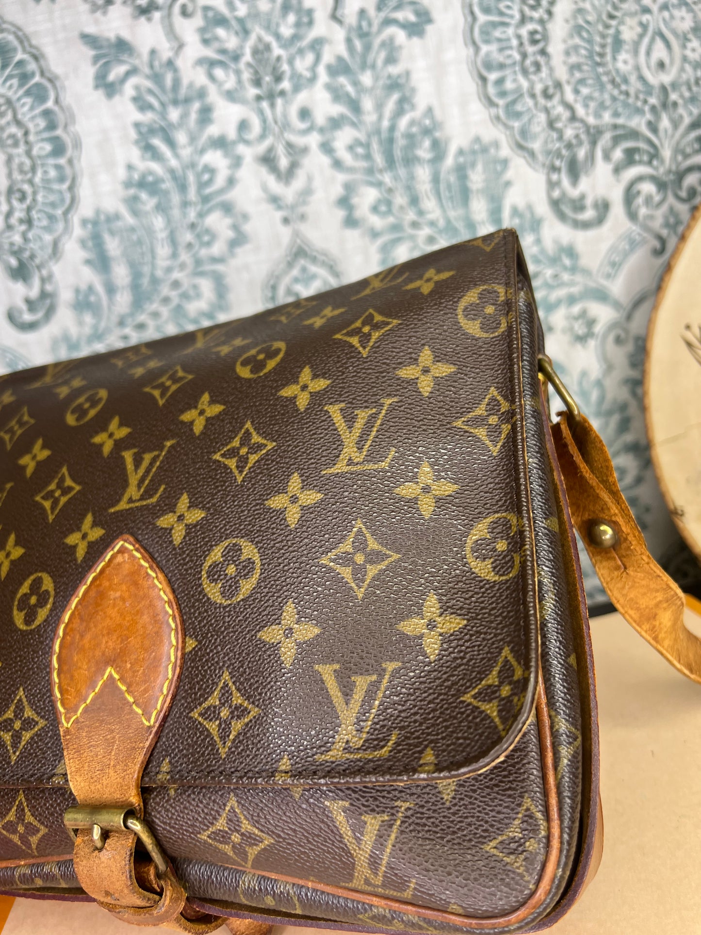 Louis Vuitton Cartouchiere GM