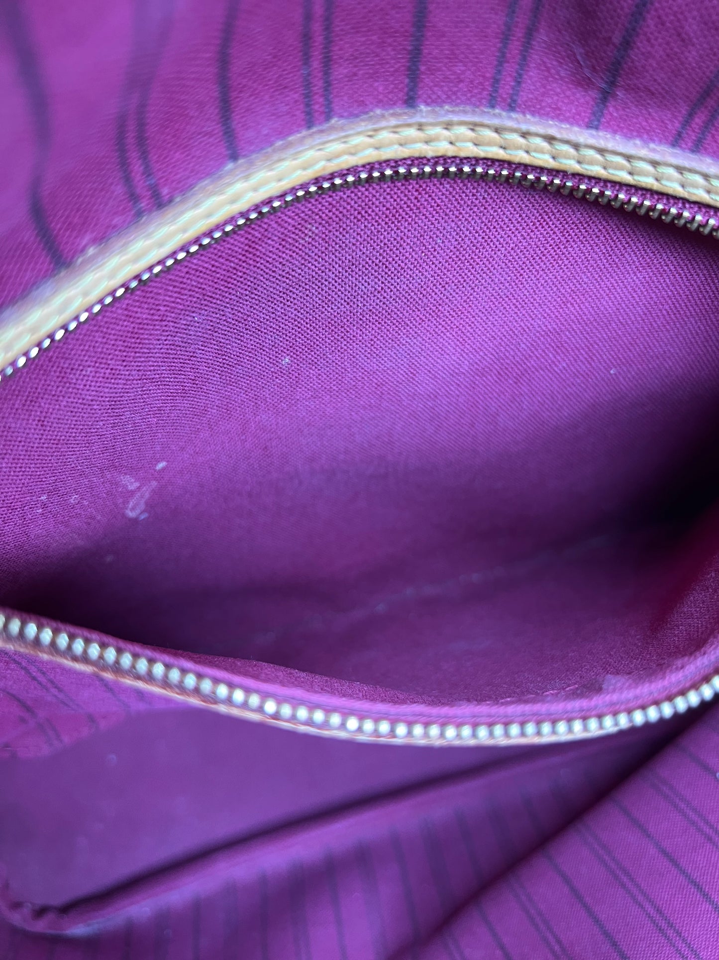 Louis Vuitton Neverfull Pivoine