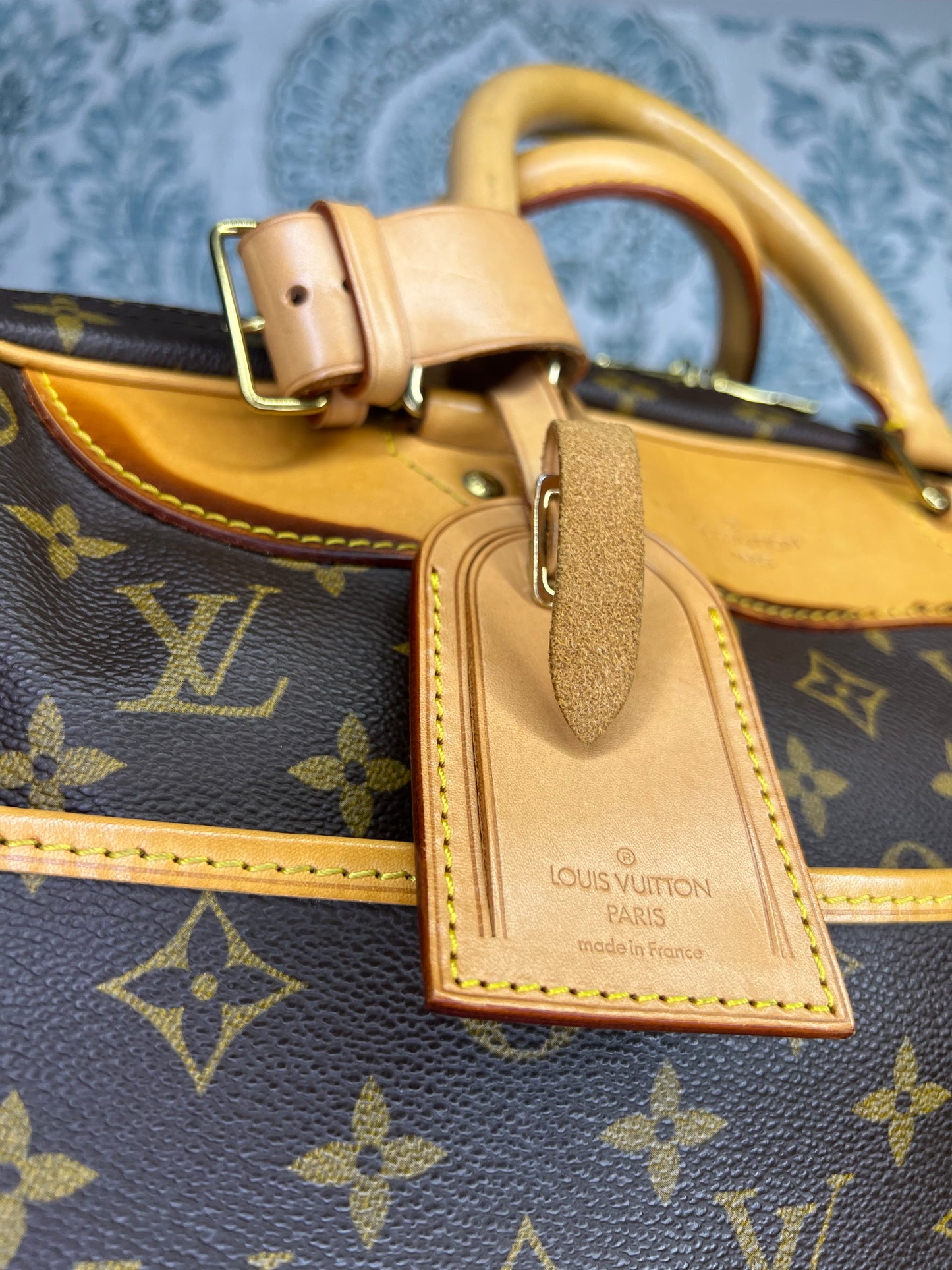 Louis Vuitton Alize 24