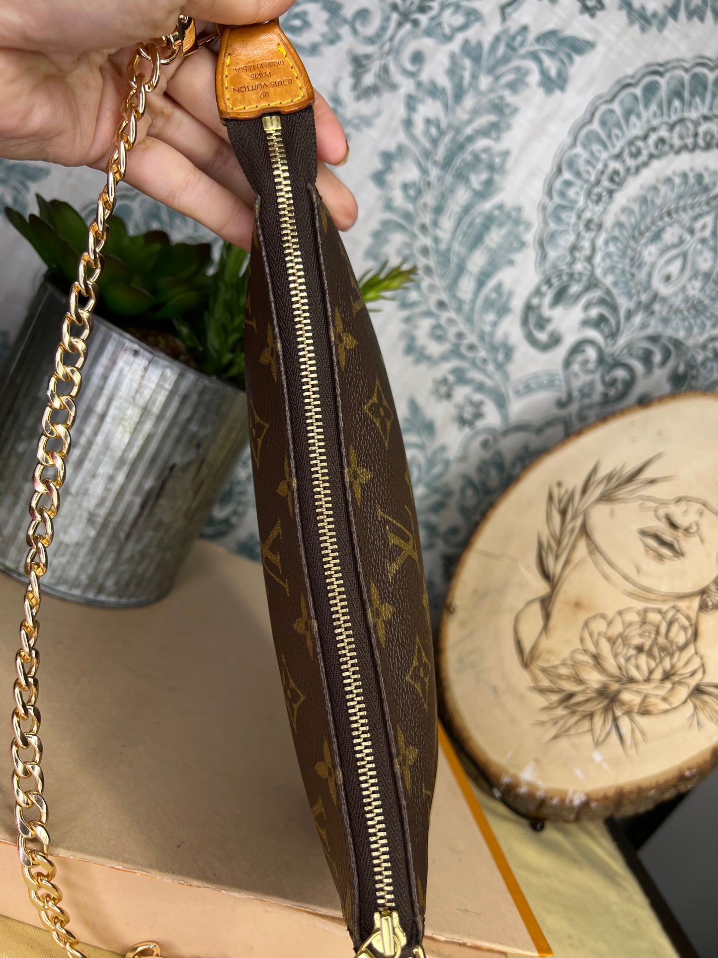 Louis Vuitton Pochette Accessoires