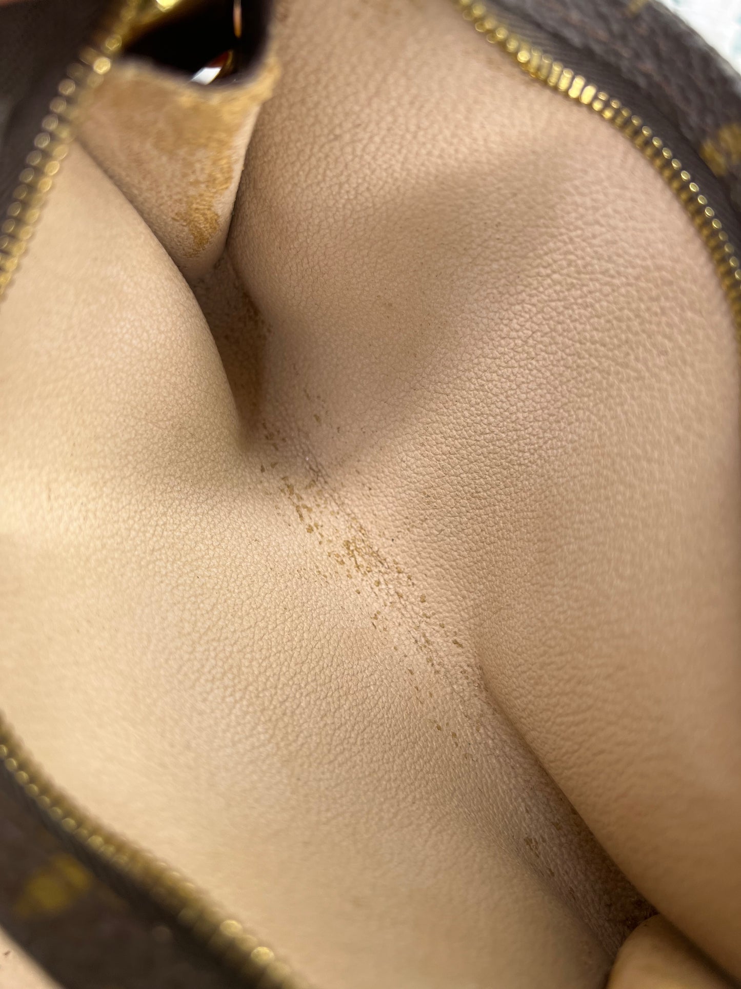 Bucket PM Pouch