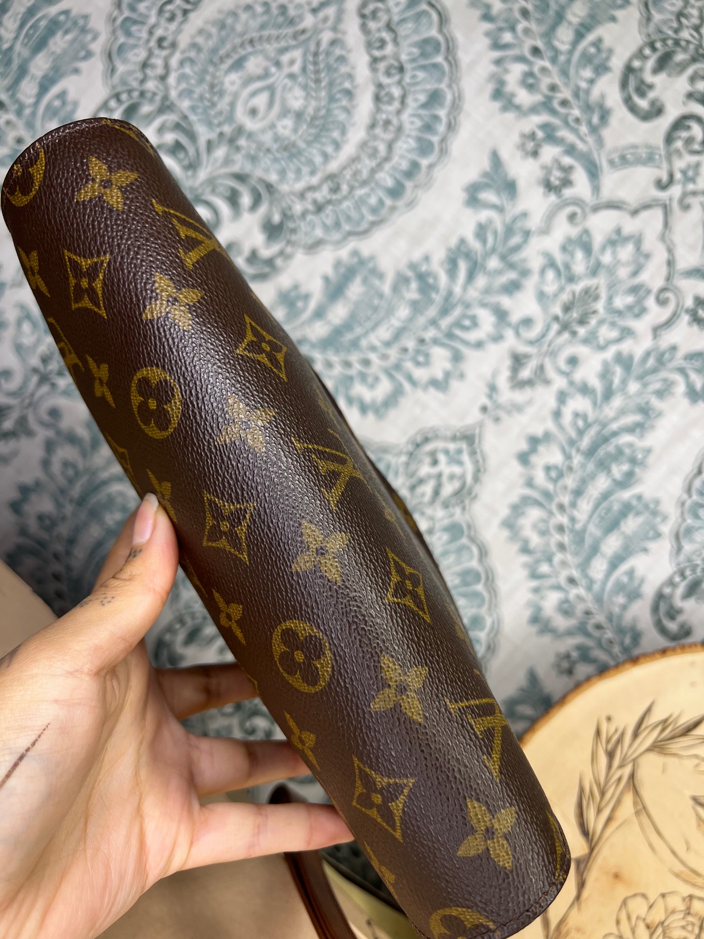 Louis Vuitton Orsay Clutch