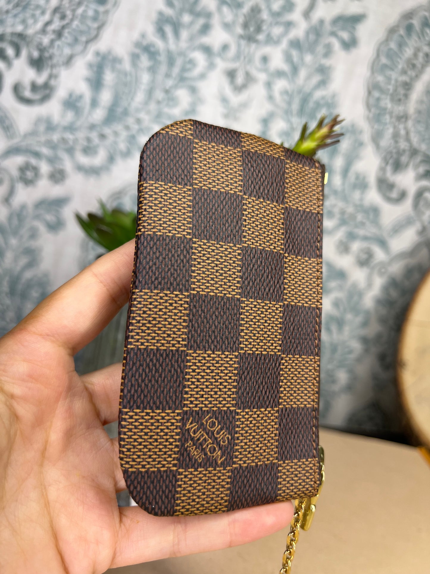 Louis Vuitton Damier Ebene Key Cles