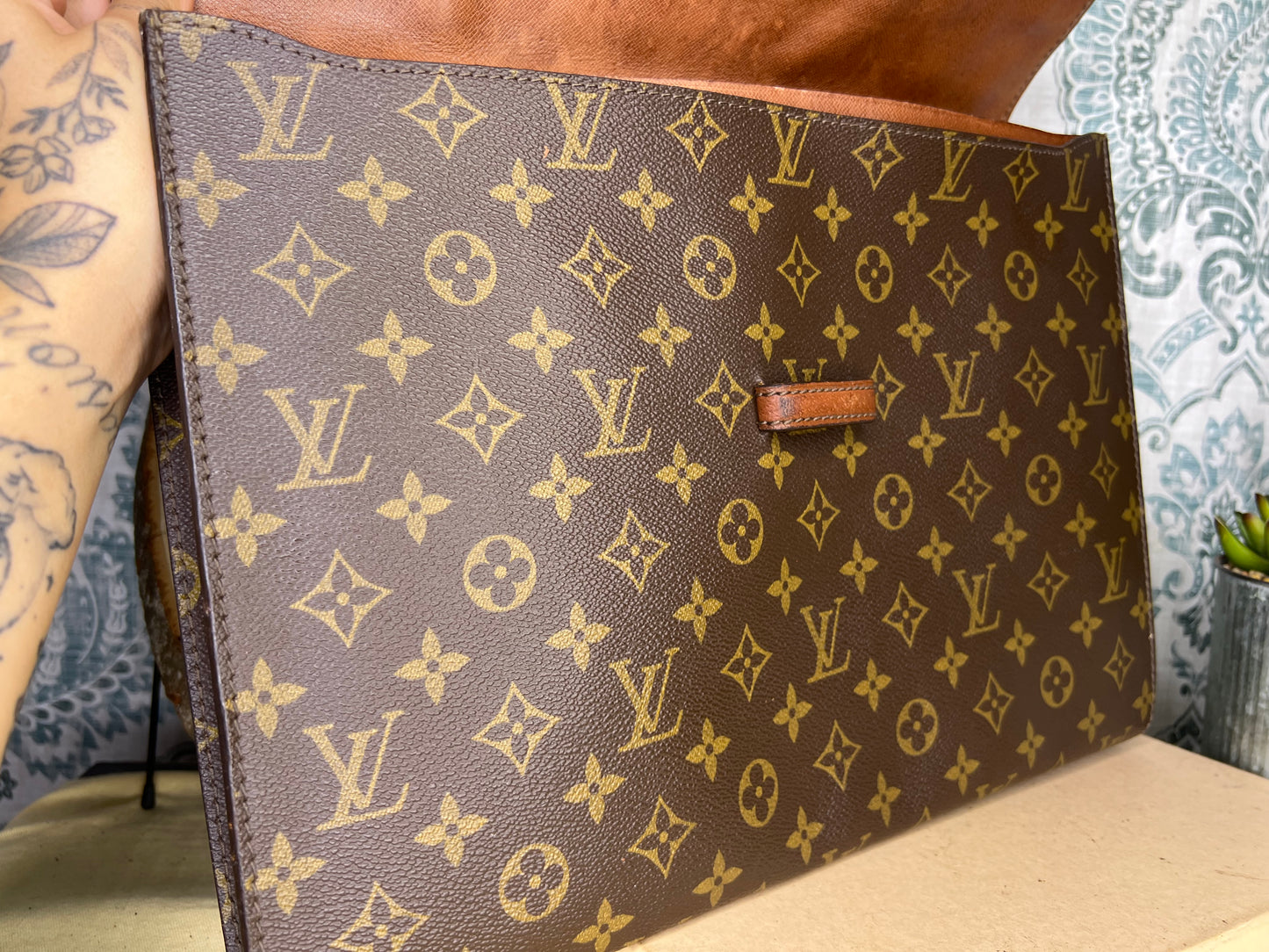 Poche Ministre Document Case