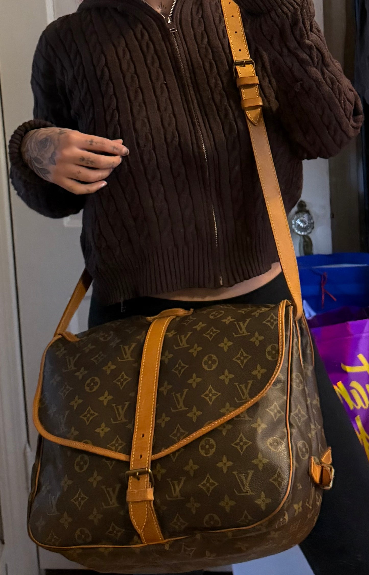 Louis Vuitton Saumur 35