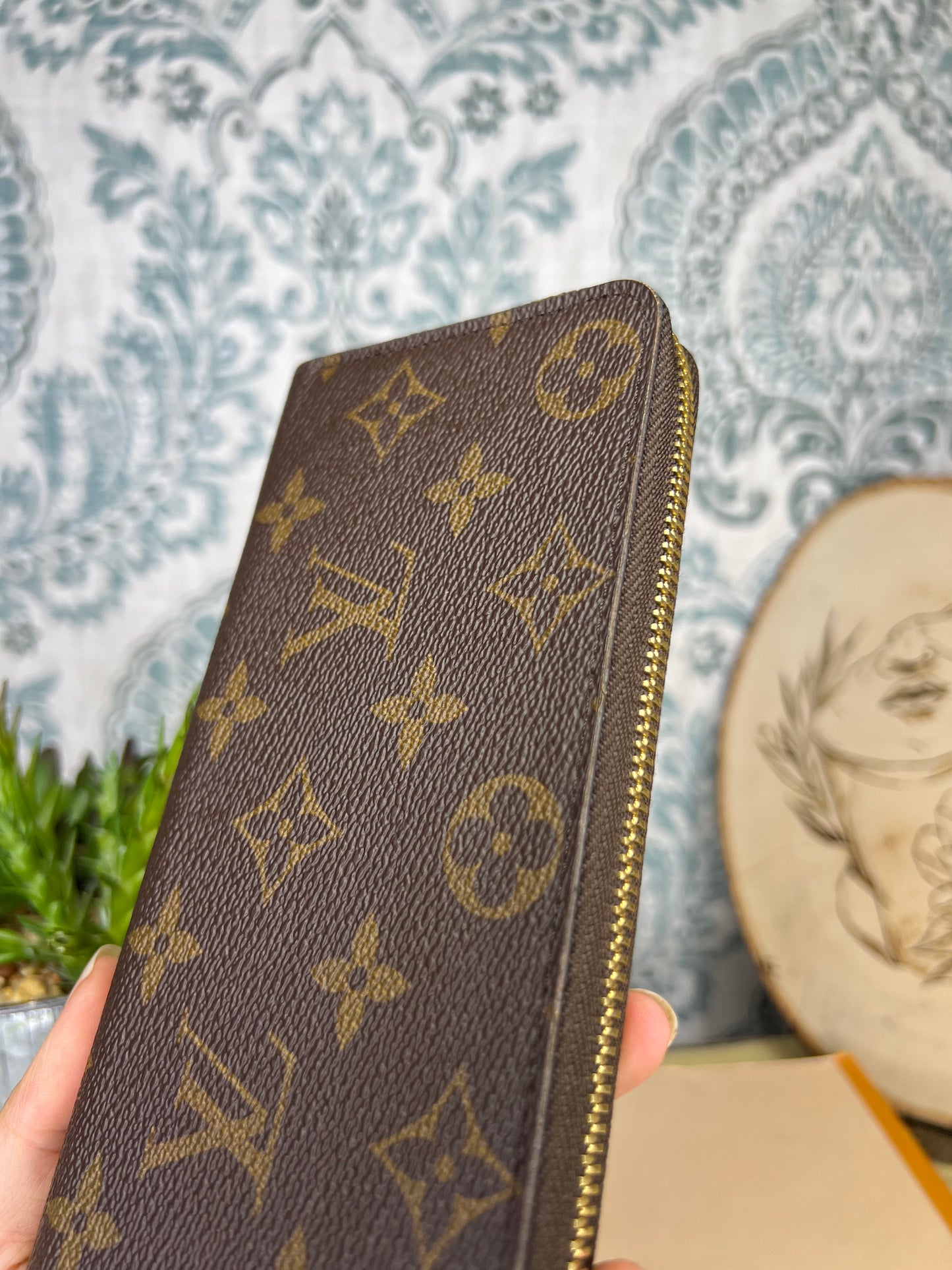 Louis Vuitton Fuschia Clemence Wallet