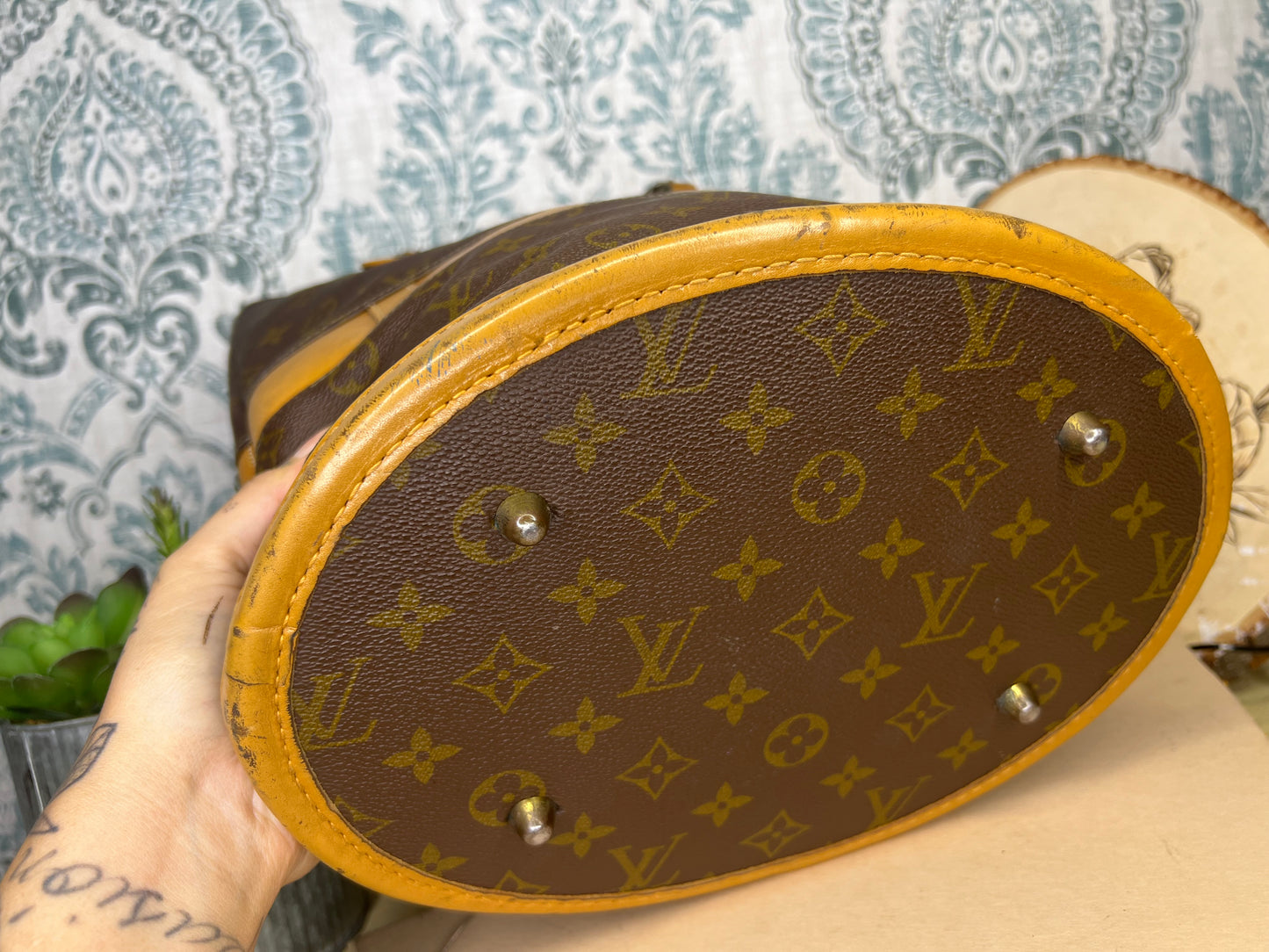 Louis Vuitton French Company Bucket GM