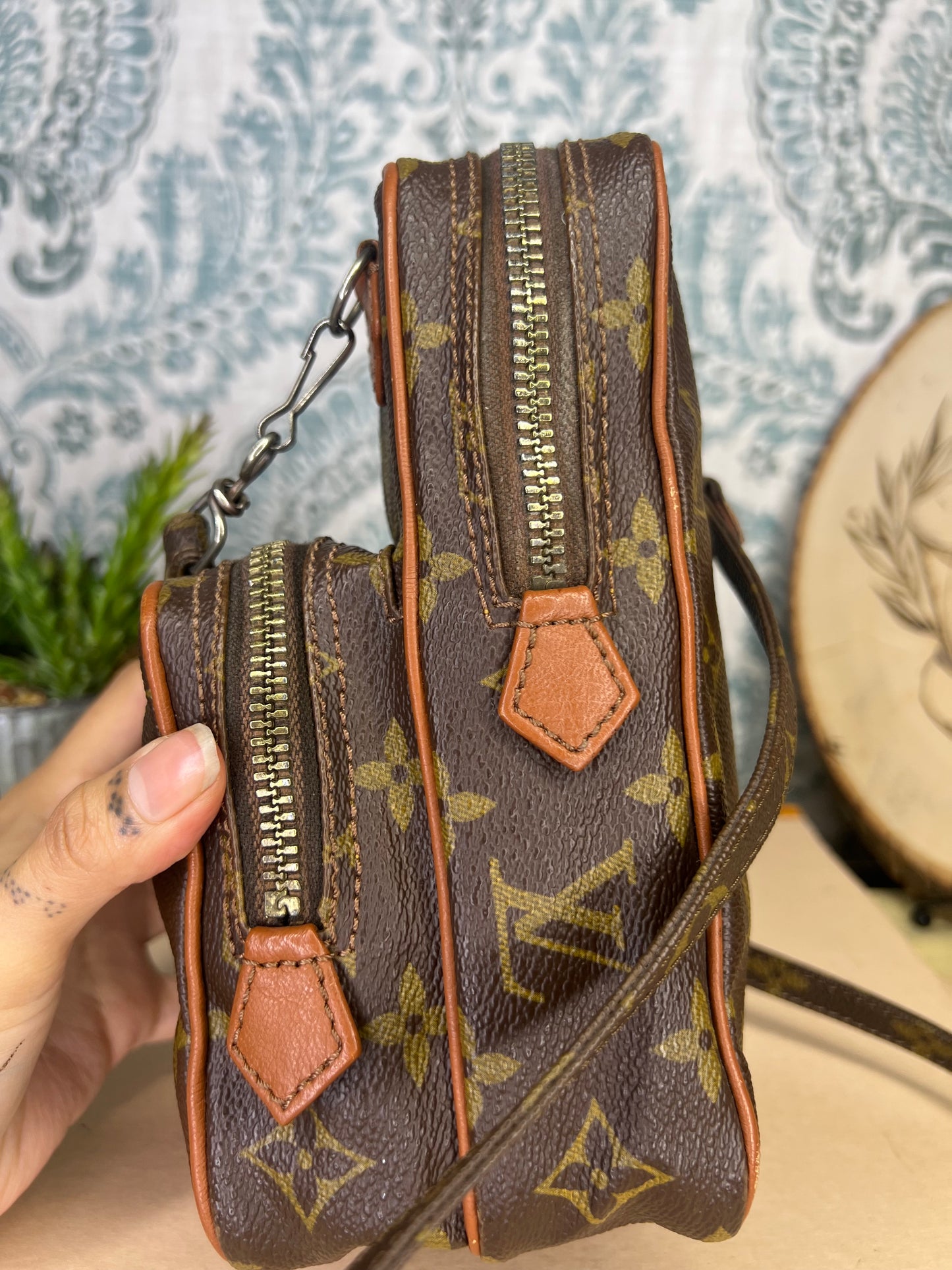 Louis Vuitton Vintage Amazone