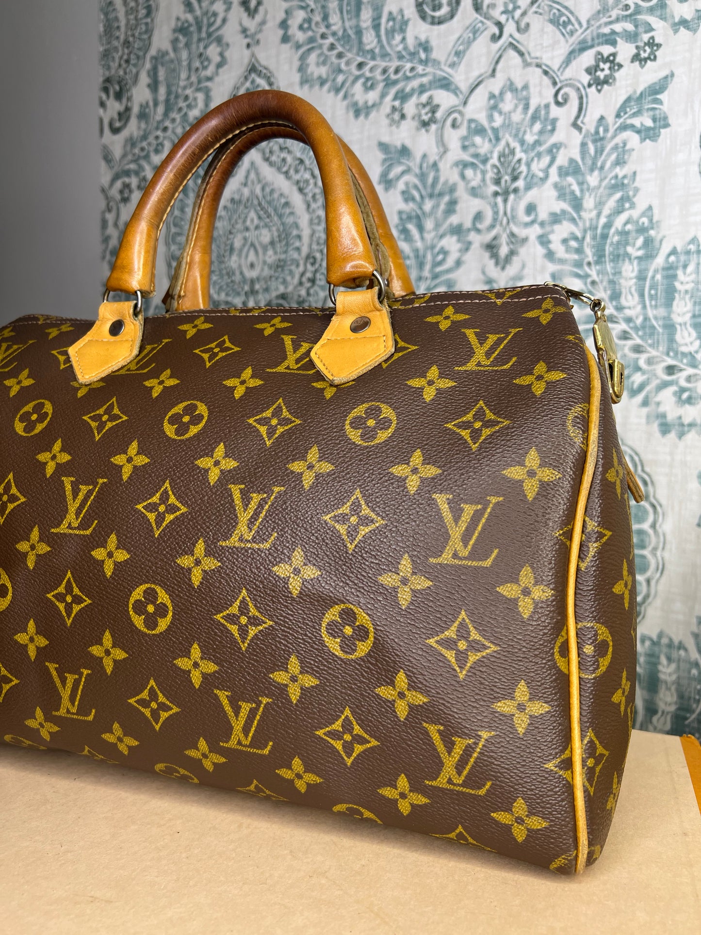 Louis Vuitton French Company Speedy 30