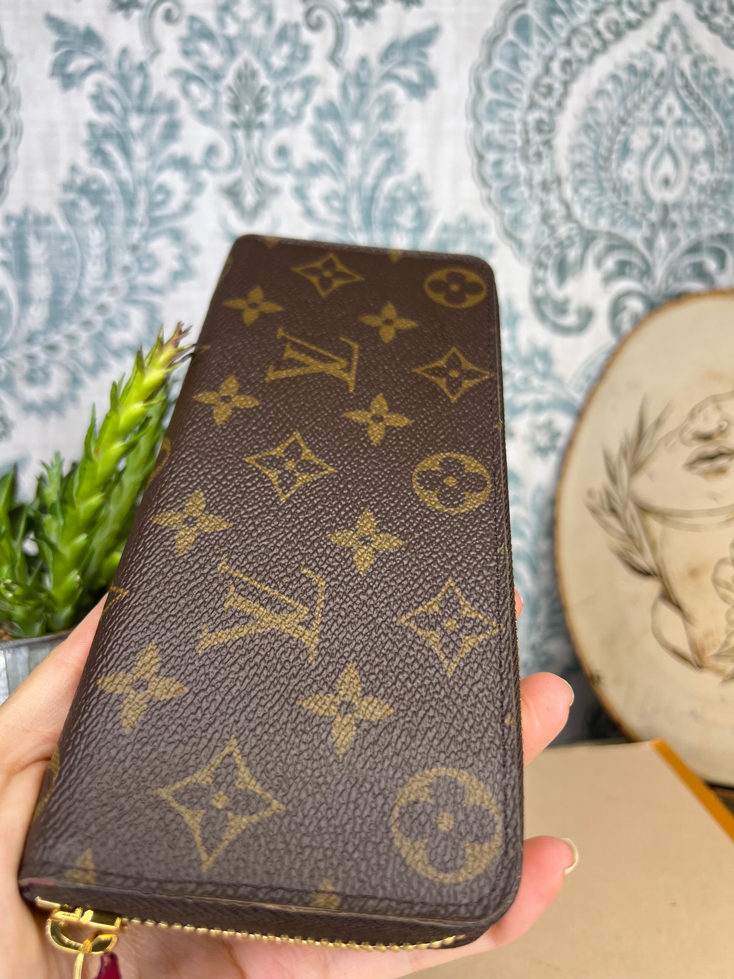 Louis Vuitton Fuschia Clemence Wallet