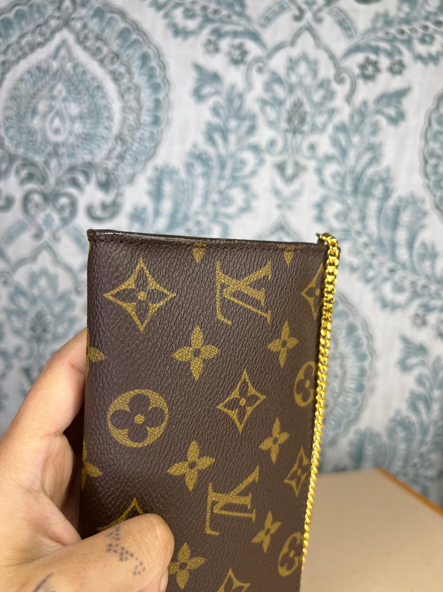 Louis Vuitton Monogram Bucket GM Pochette