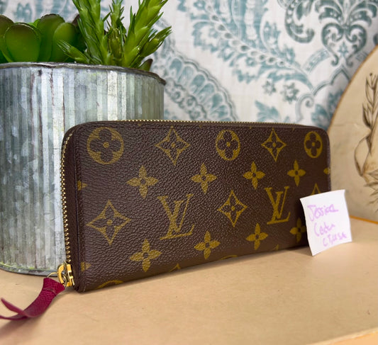 Louis Vuitton Fuschia Clemence Wallet