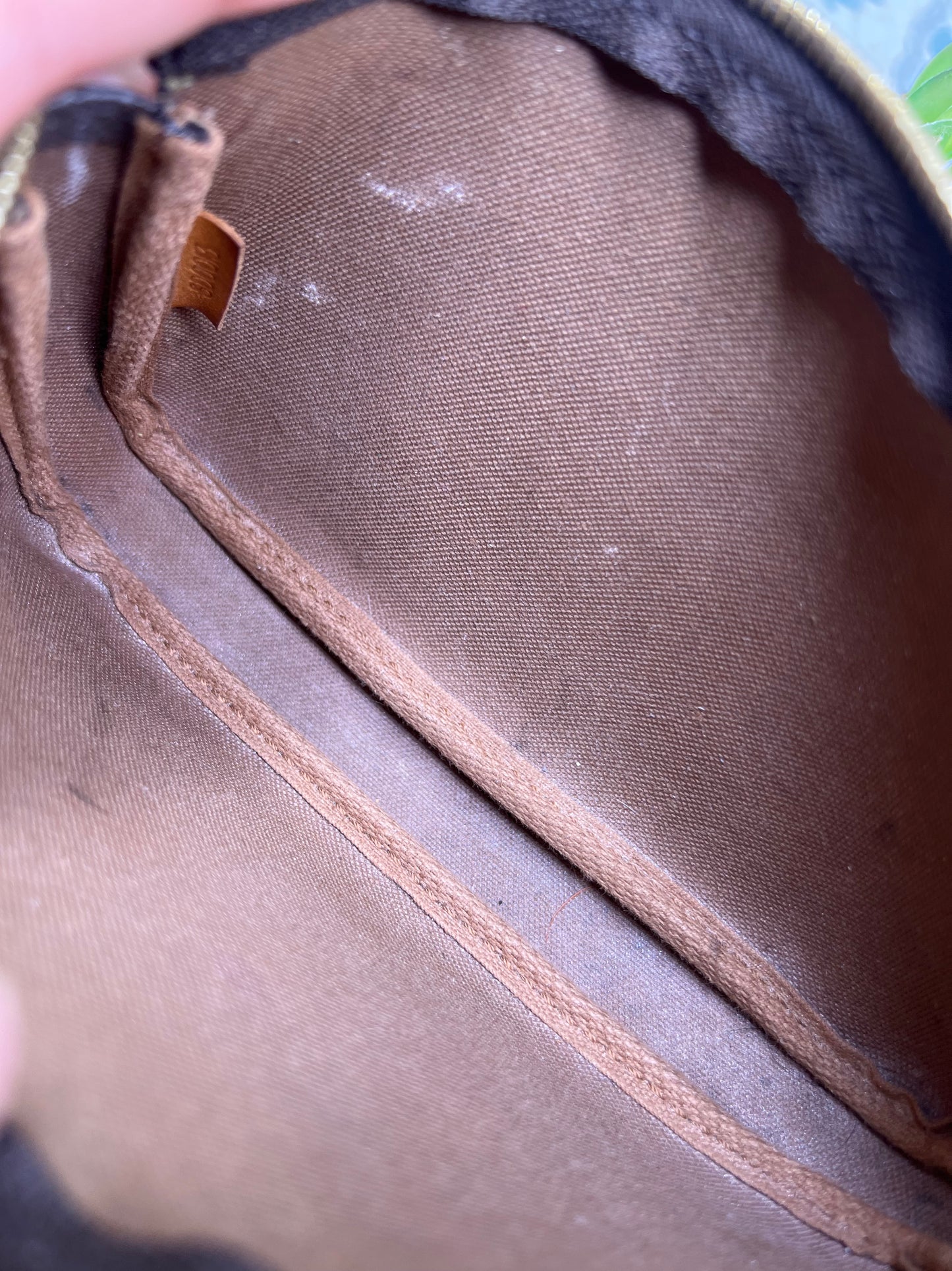 Louis Vuitton Bucket Pochette #1