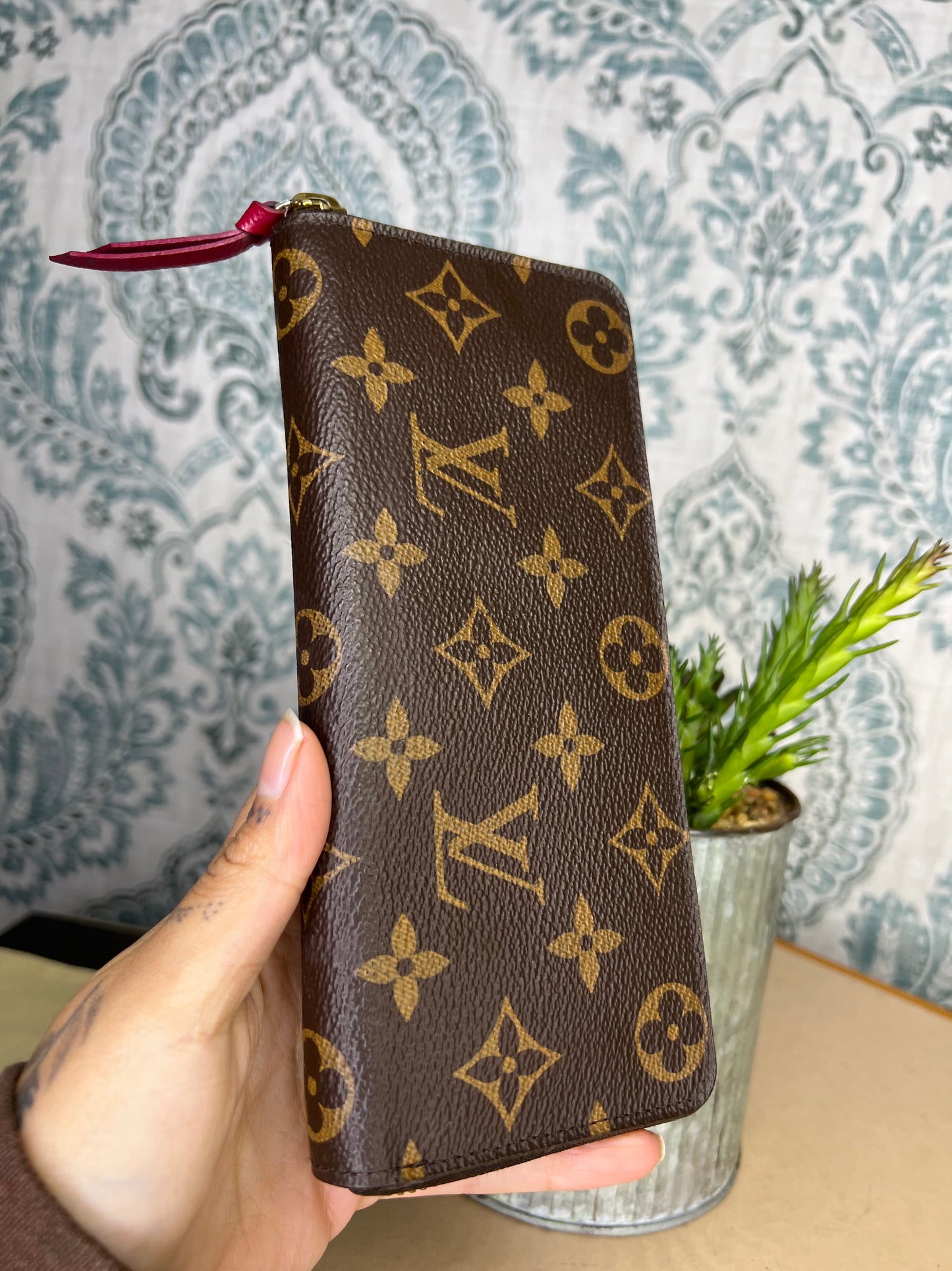 Louis Vuitton Clemence Wallet Fuschia