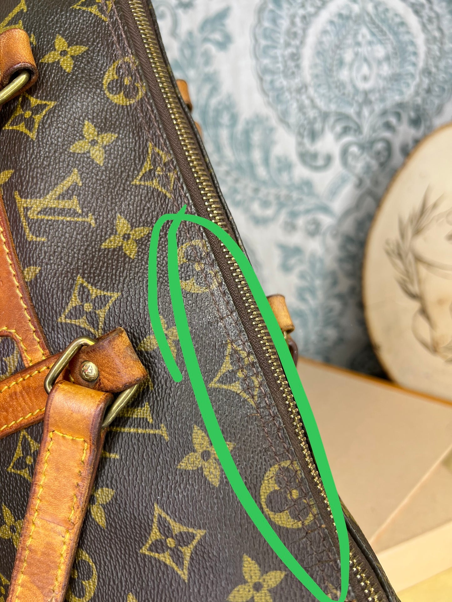 Louis Vuitton Exclusivite Edition 11 Shoulder Bag