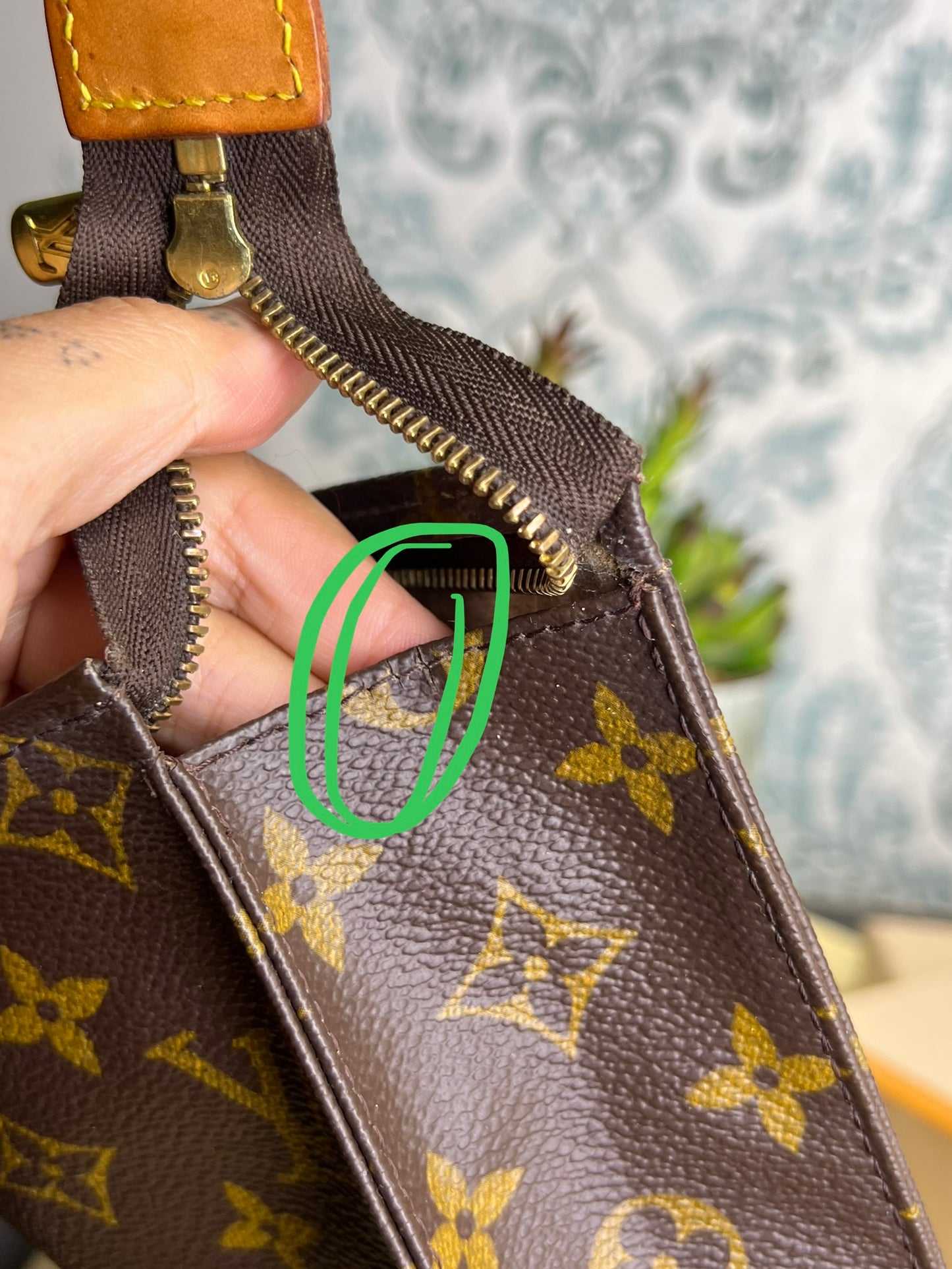 Louis Vuitton Toiletry 19 #3
