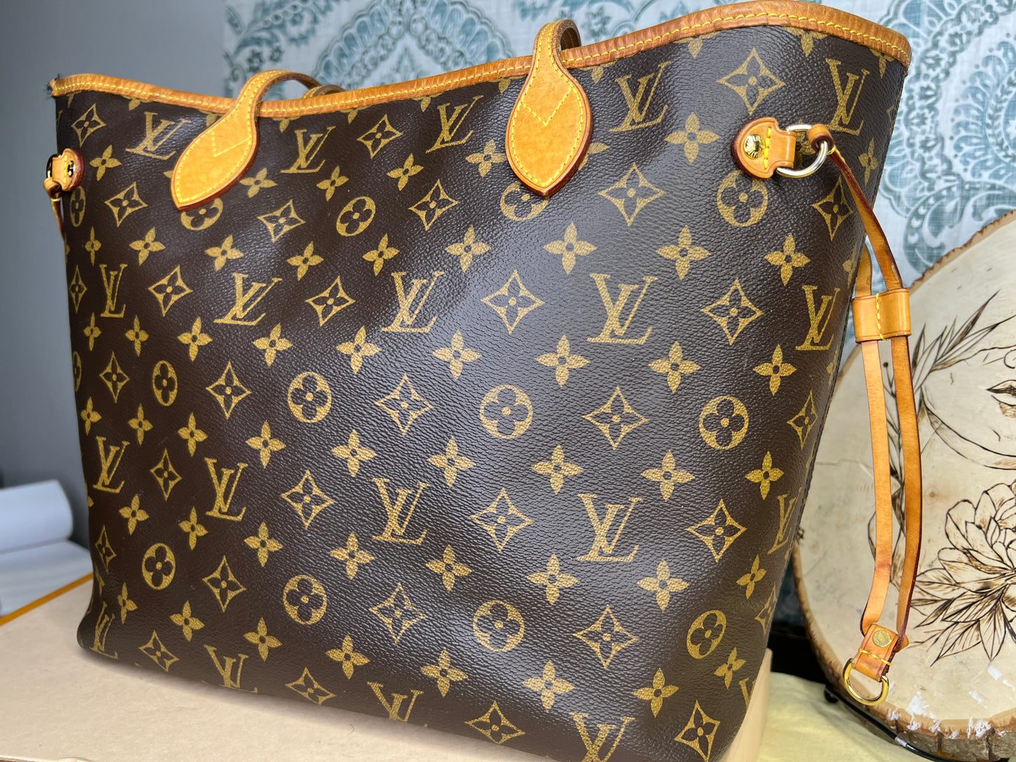 Louis Vuitton Neverfull MM Rose Ballerine
