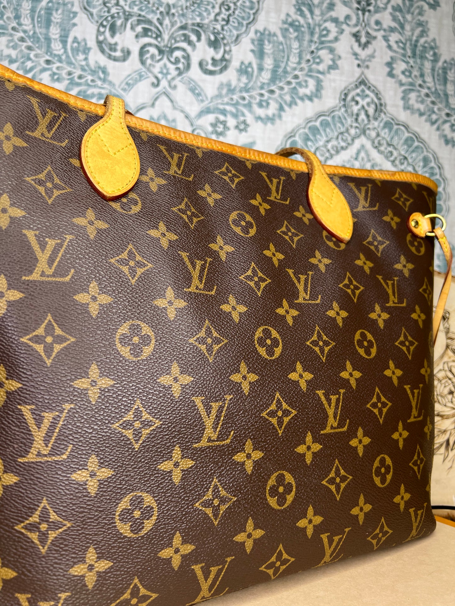 Louis Vuitton Neverfull Pivoine