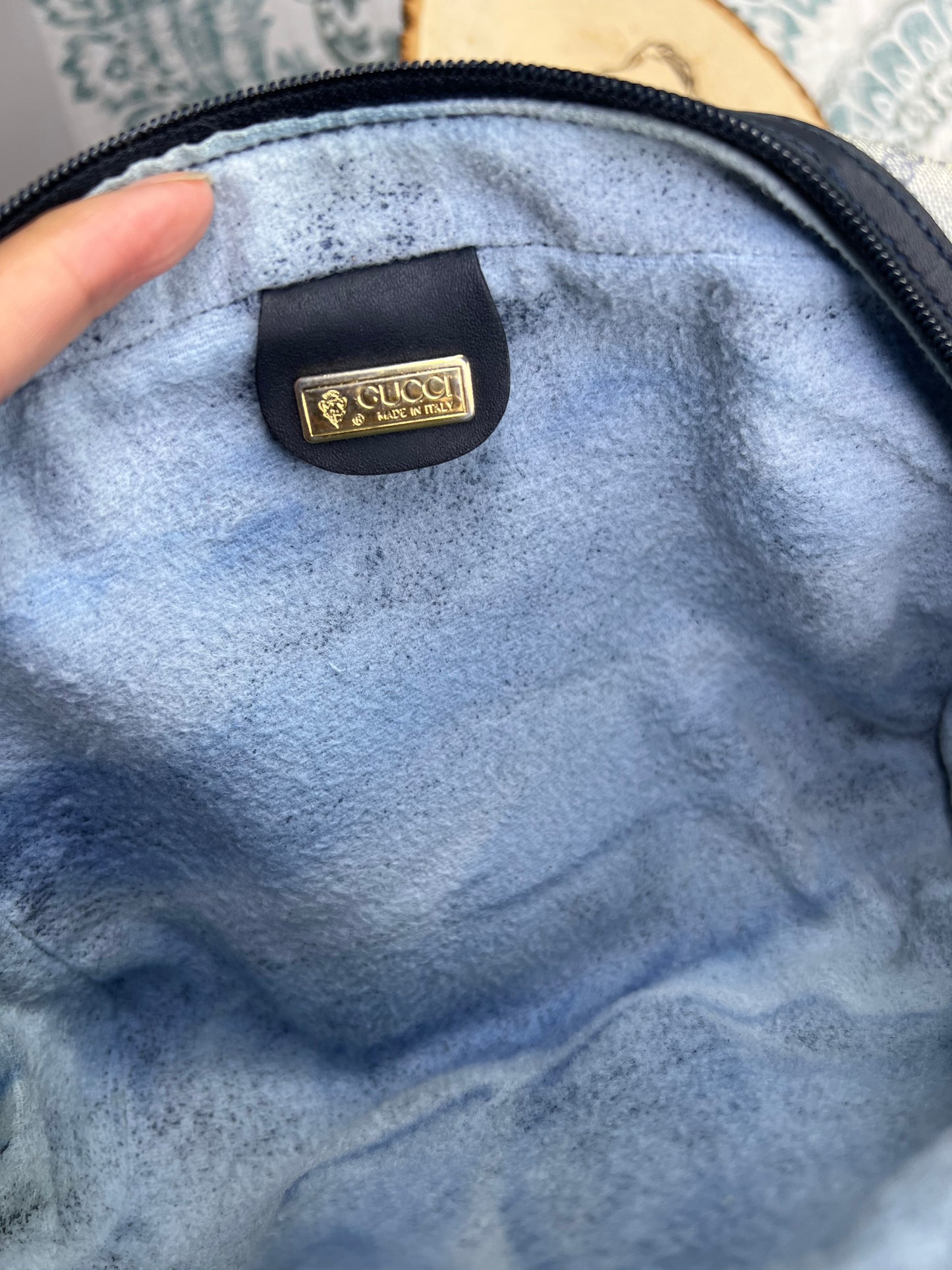 Micro Gucci Navy Vintage Clutch