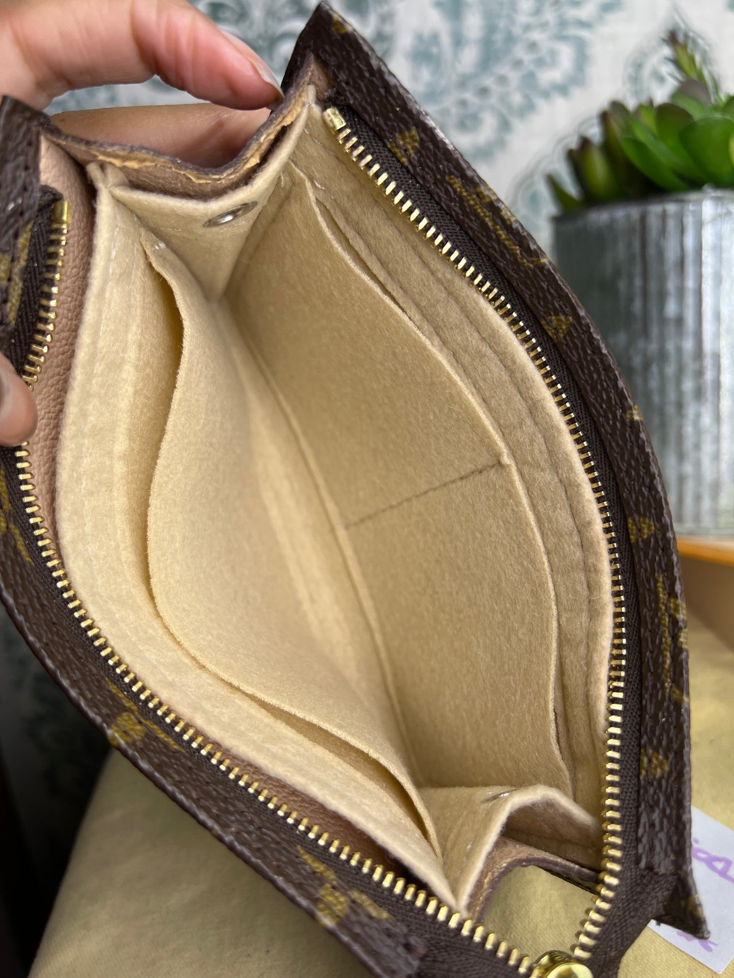 Louis Vuitton Monogram Bucket PM Pochette