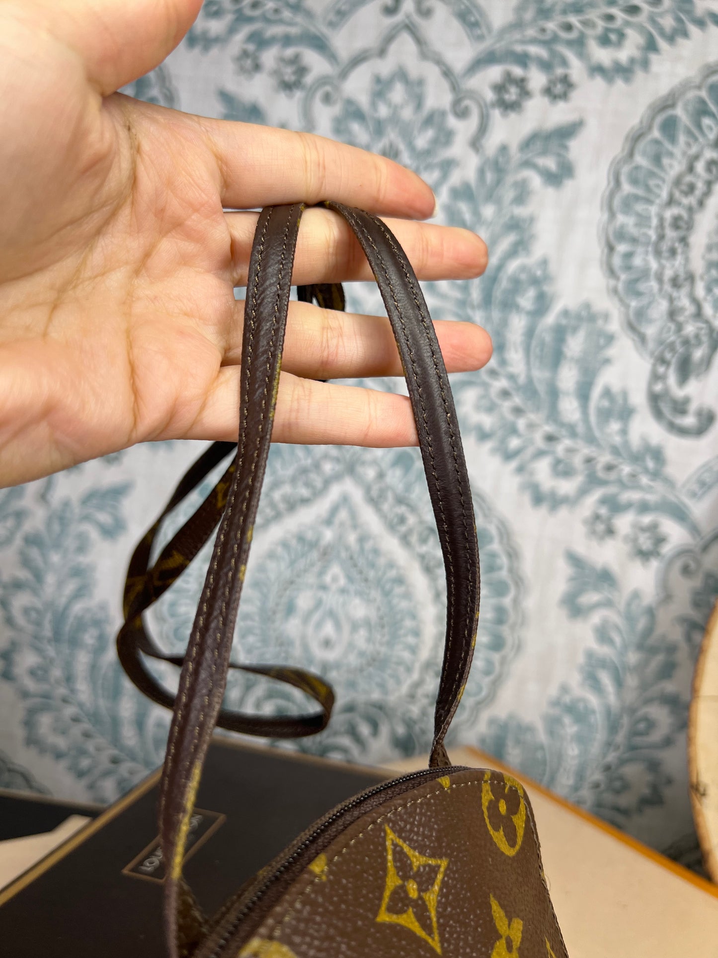 Louis Vuitton Pochette Secret