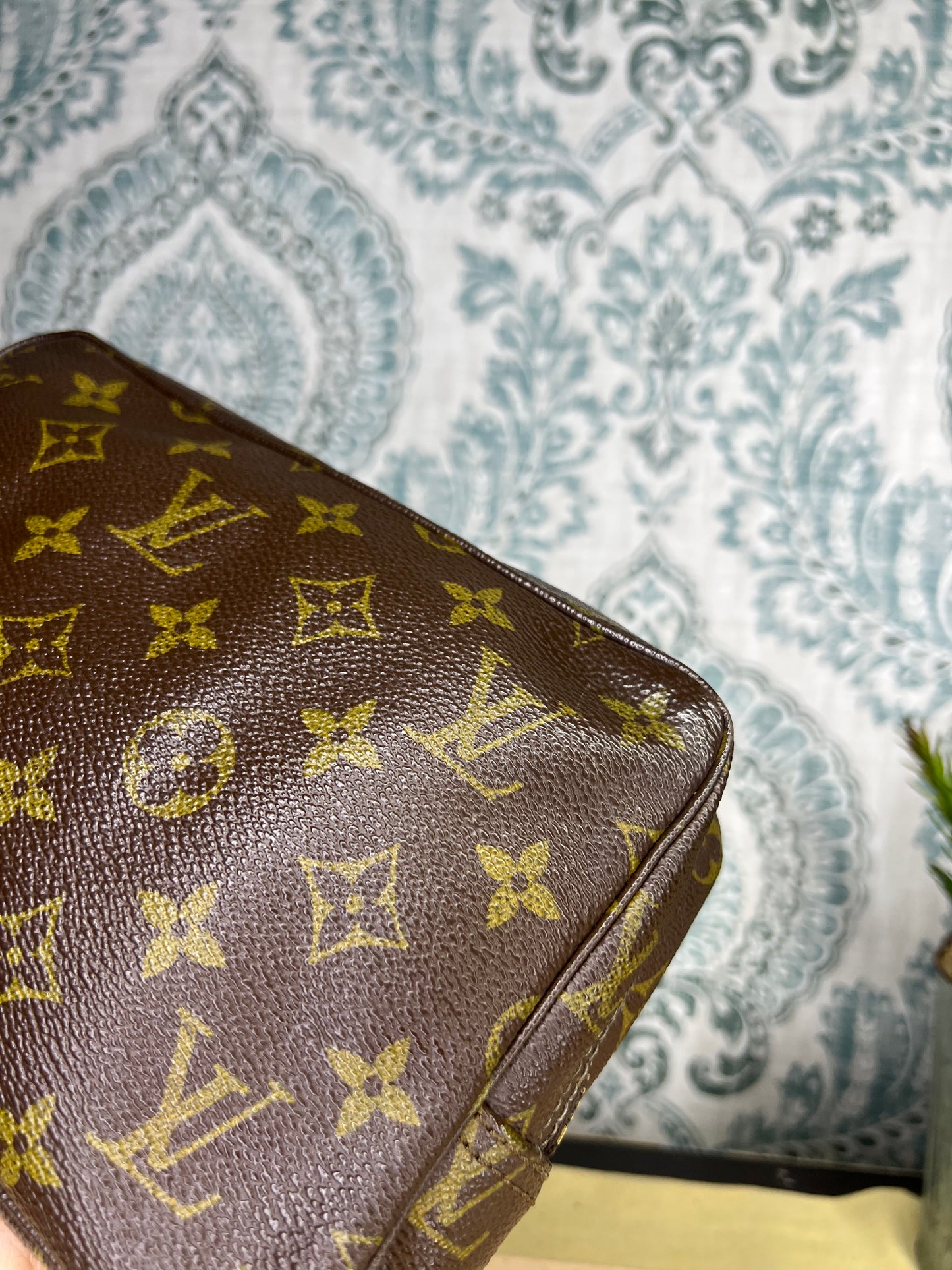 Trousse 23