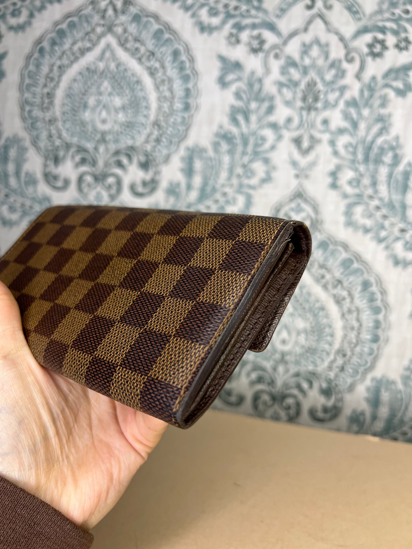 Louis Vuitton Sarah Damier Ebene Wallet