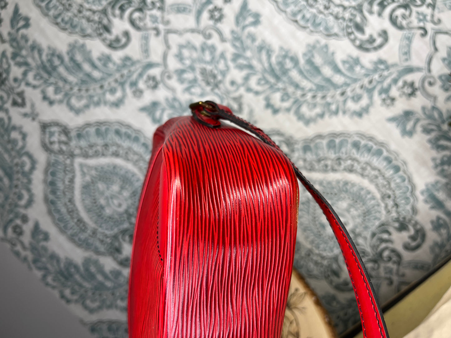 Trocadero 27 Red Epi