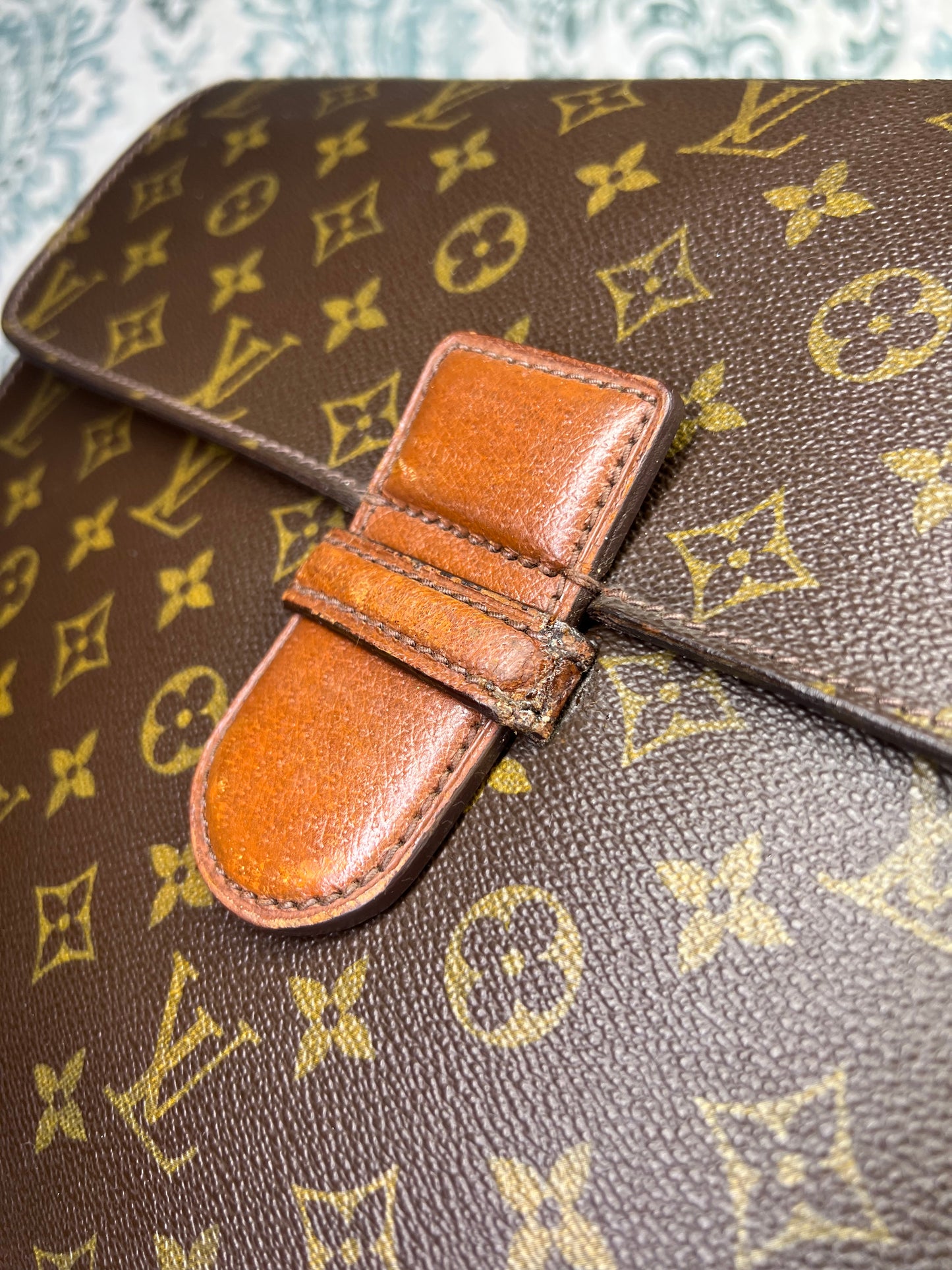 Louis Vuitton Ministre Document Case