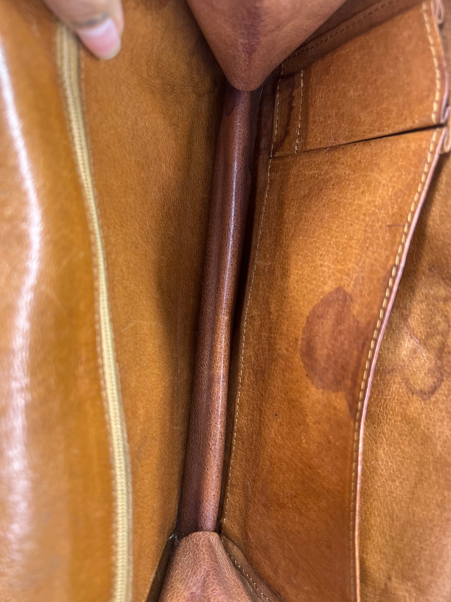 Louis Vuitton Pochette Dame GM