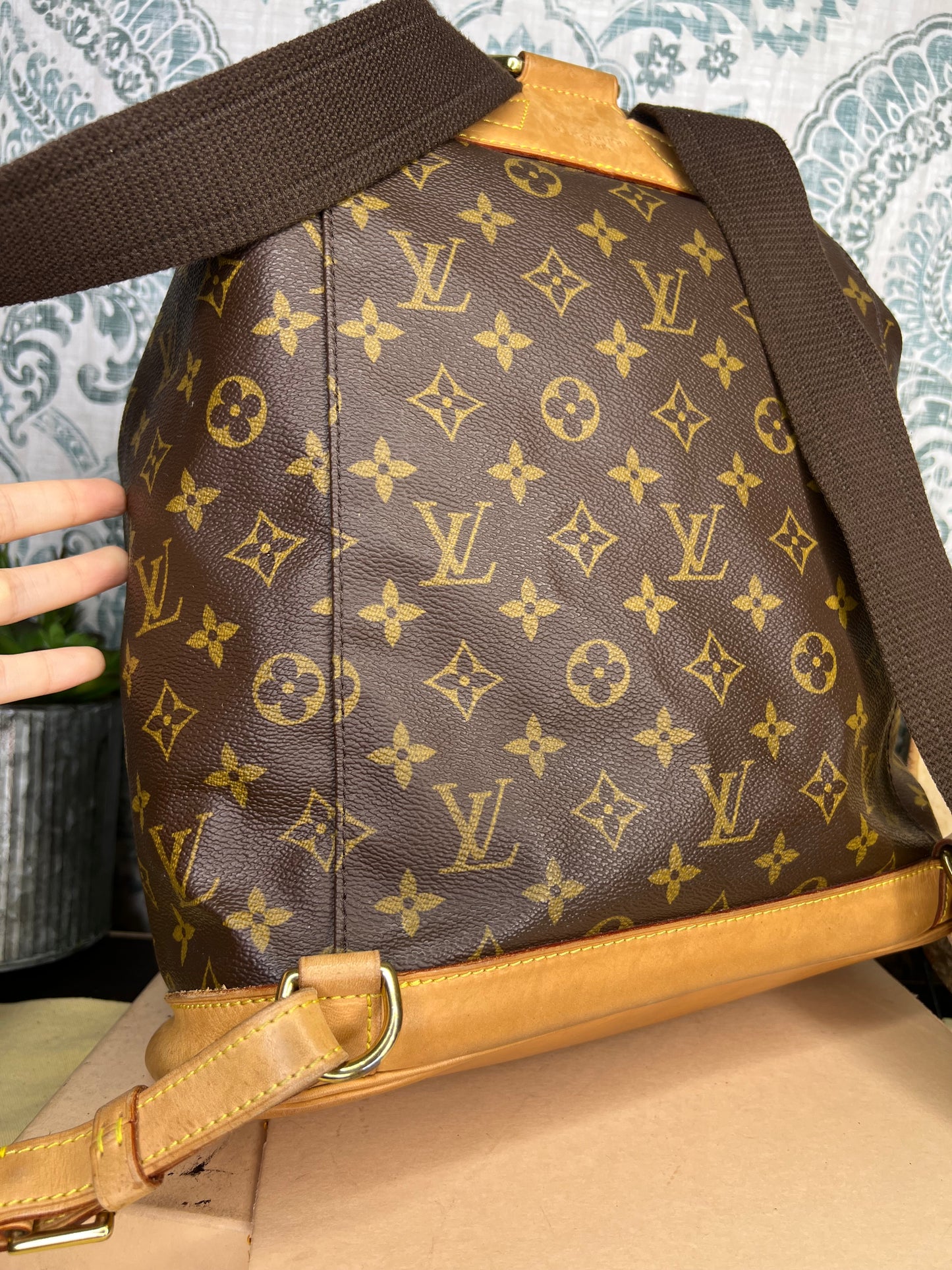 Louis Vuitton Montsouris GM