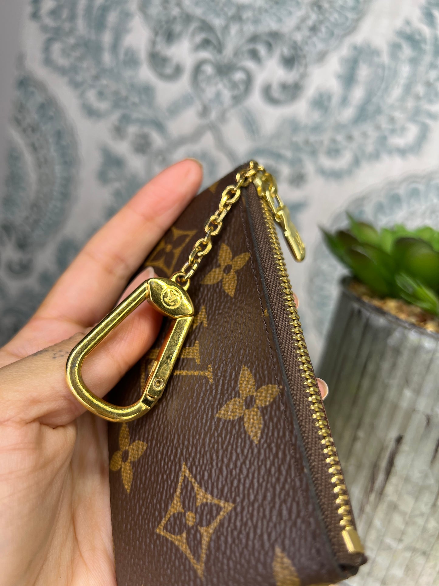 Louis Vuitton Monogram Key Cles