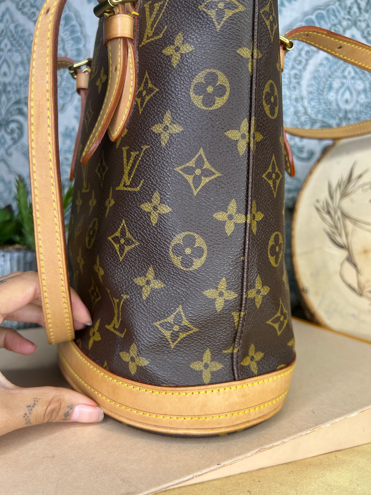 Louis Vuitton Bucket PM