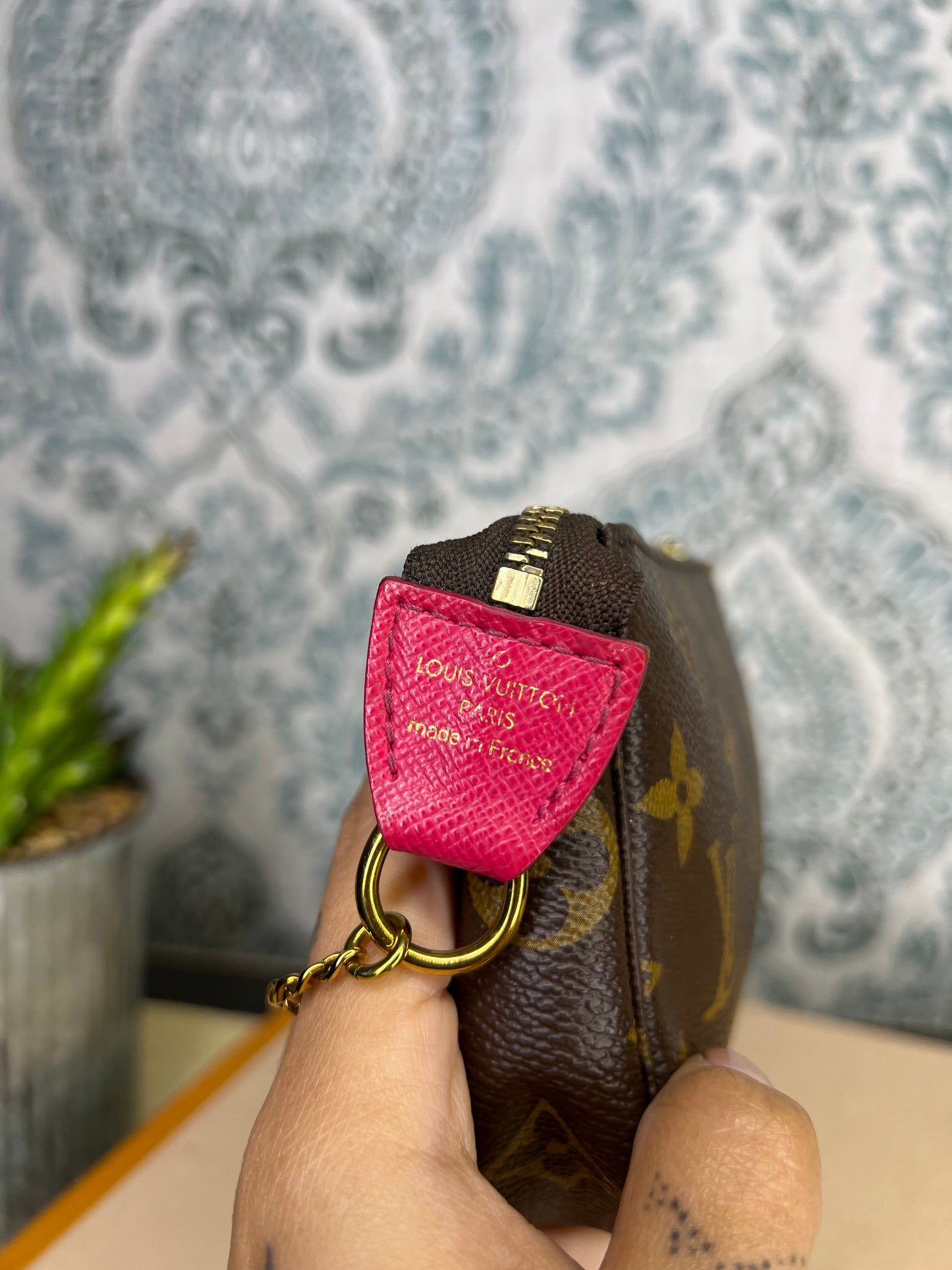 Louis Vuitton Holiday Limited Edition Mini Pochette