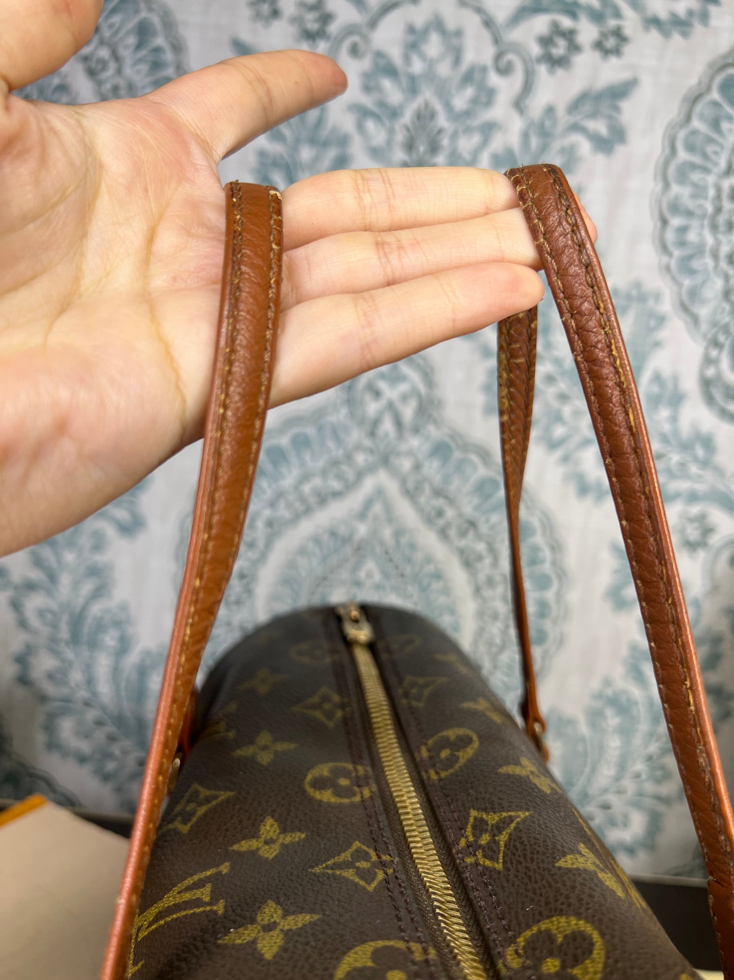 Louis Vuitton Papillon 26