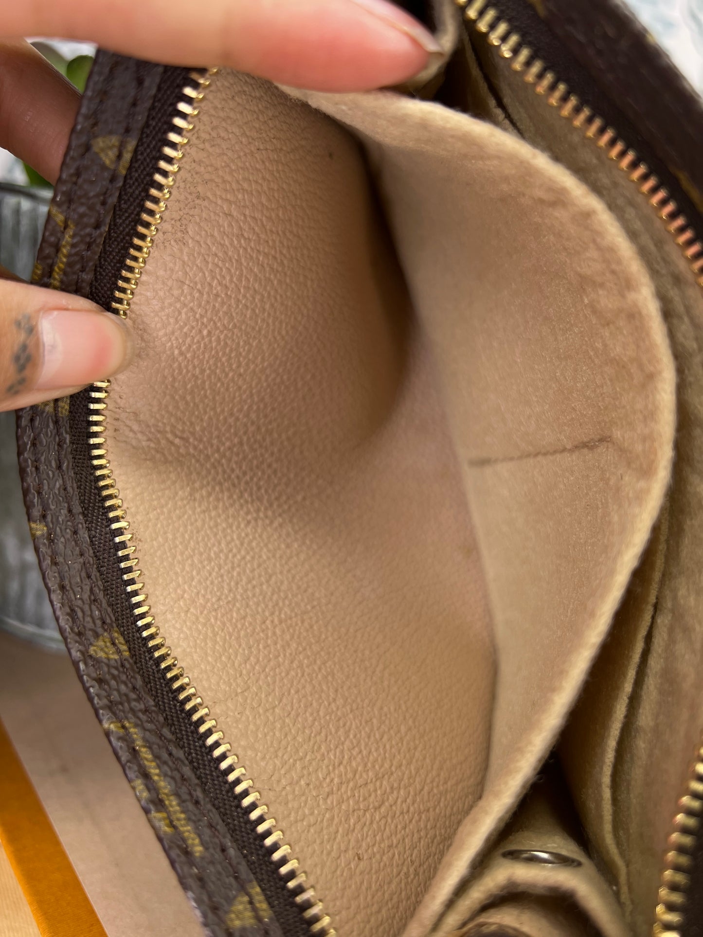 Louis Vuitton Monogram Bucket PM Pochette