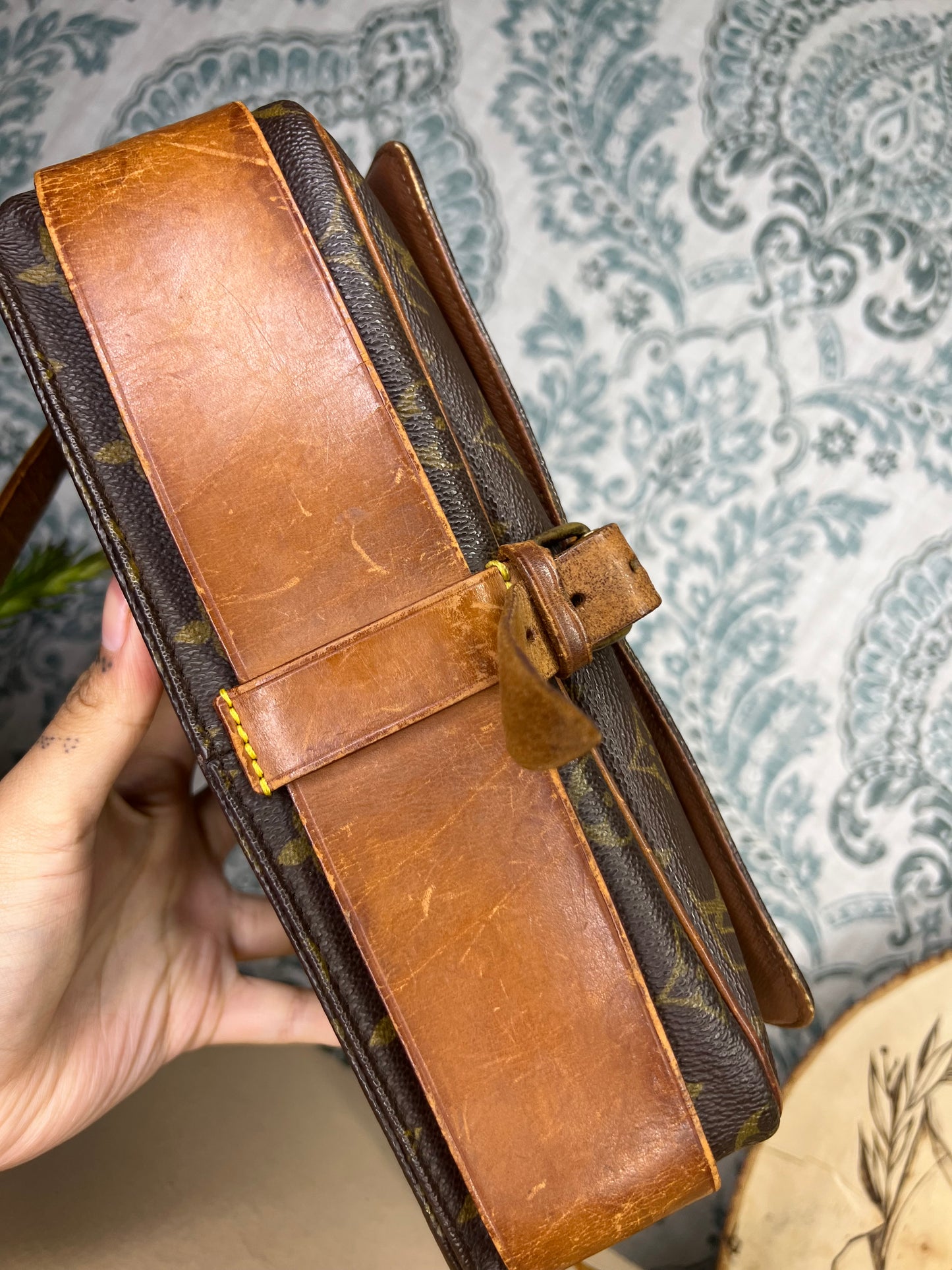 Louis Vuitton Cartouchiere GM
