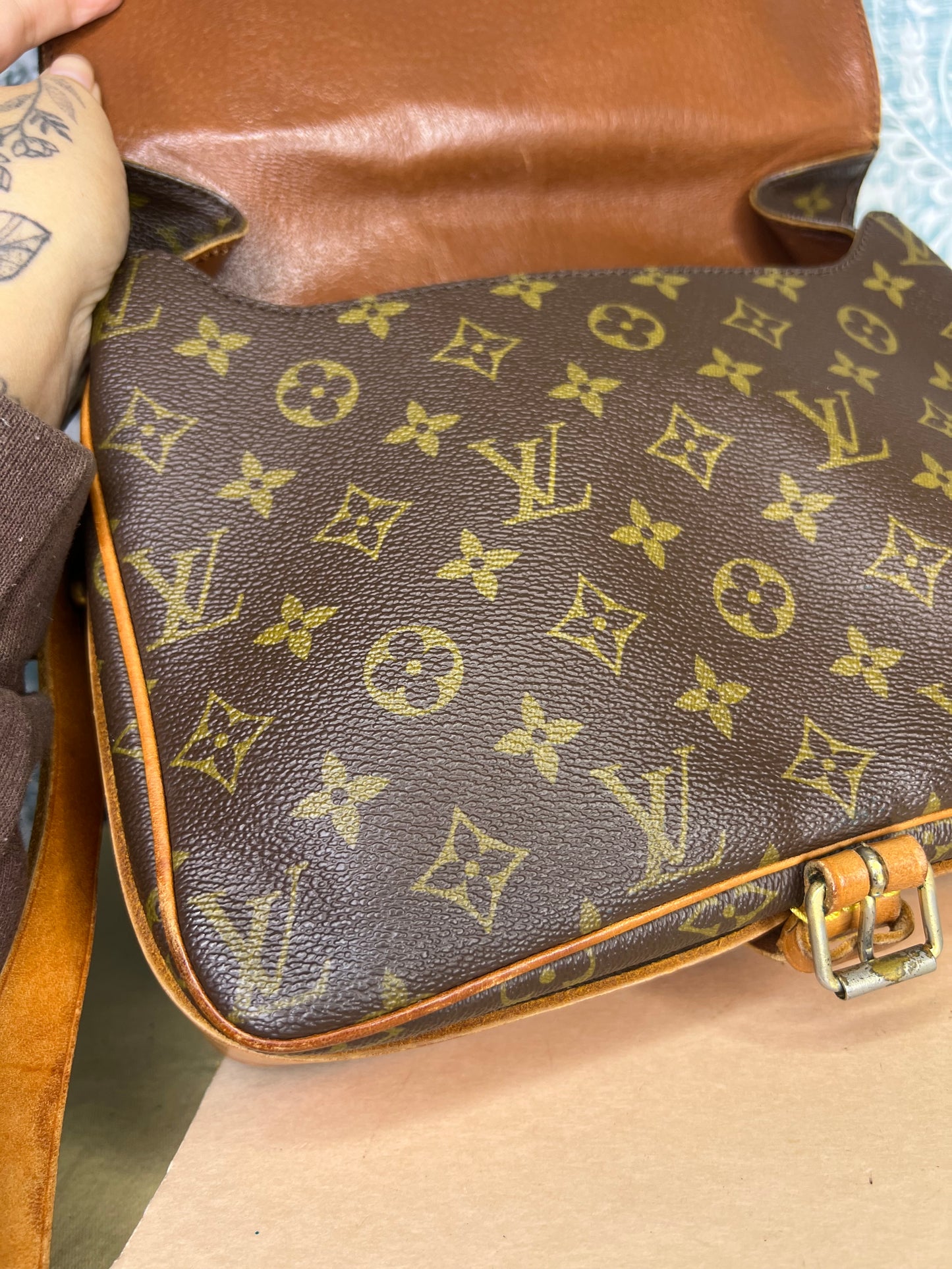 Louis Vuitton Cartouchiere GM