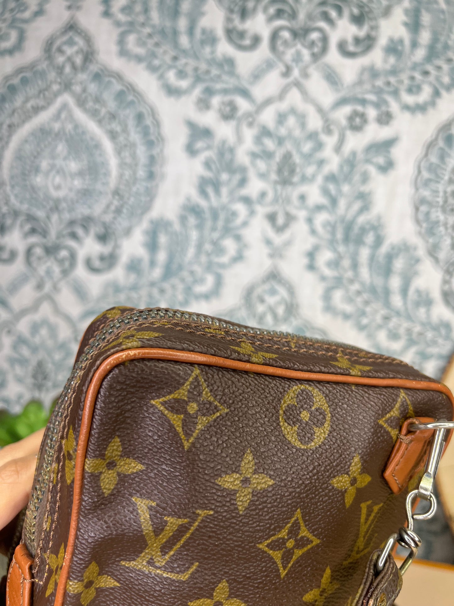 Louis Vuitton Vintage Amazone