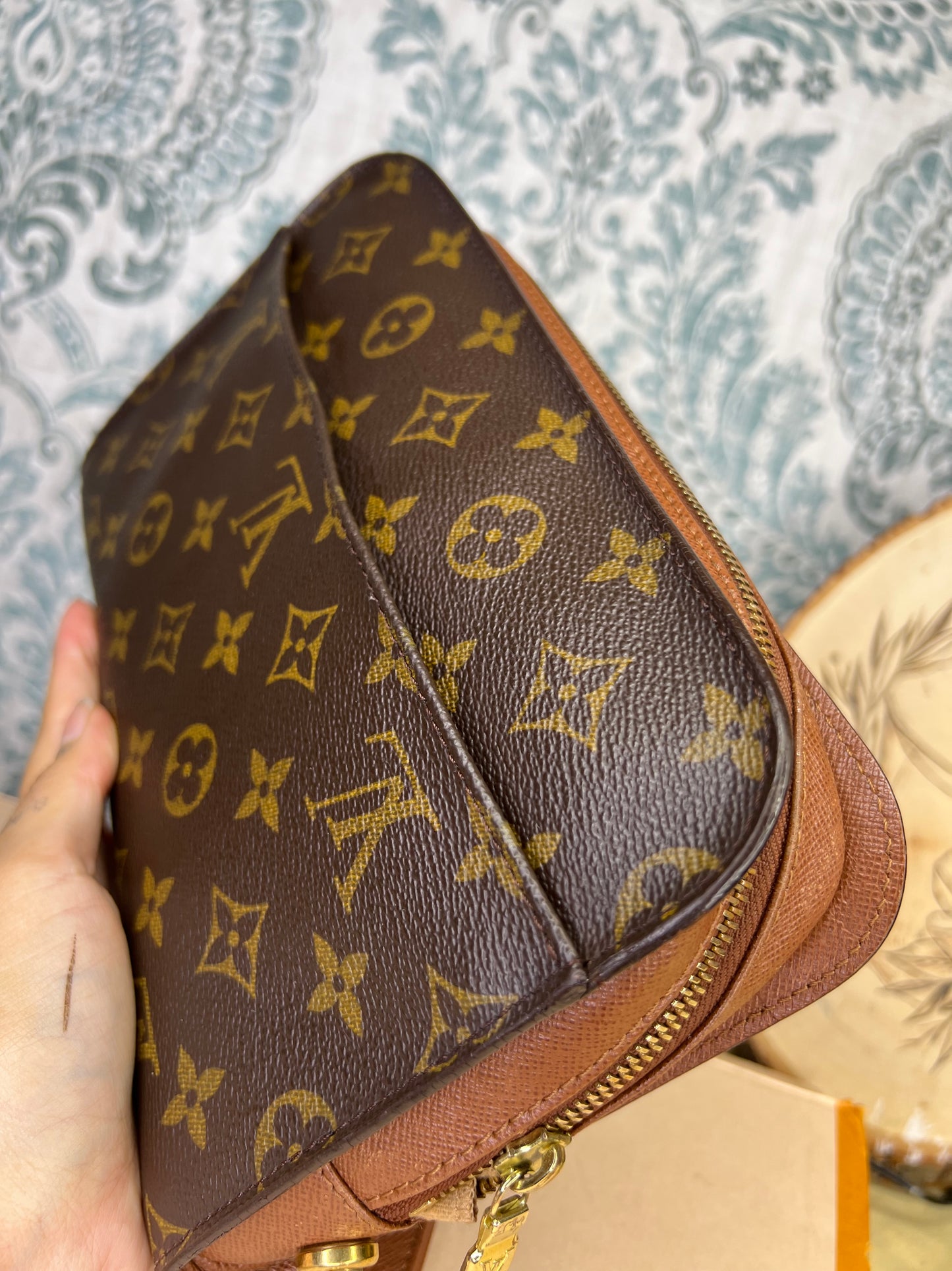 Louis Vuitton Orsay Clutch