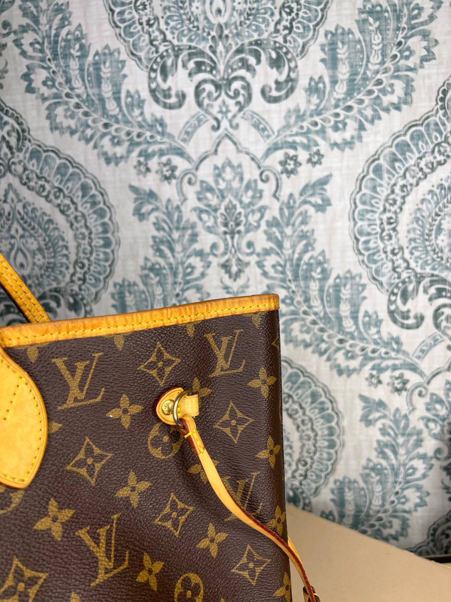Louis Vuitton Neverfull Pivoine