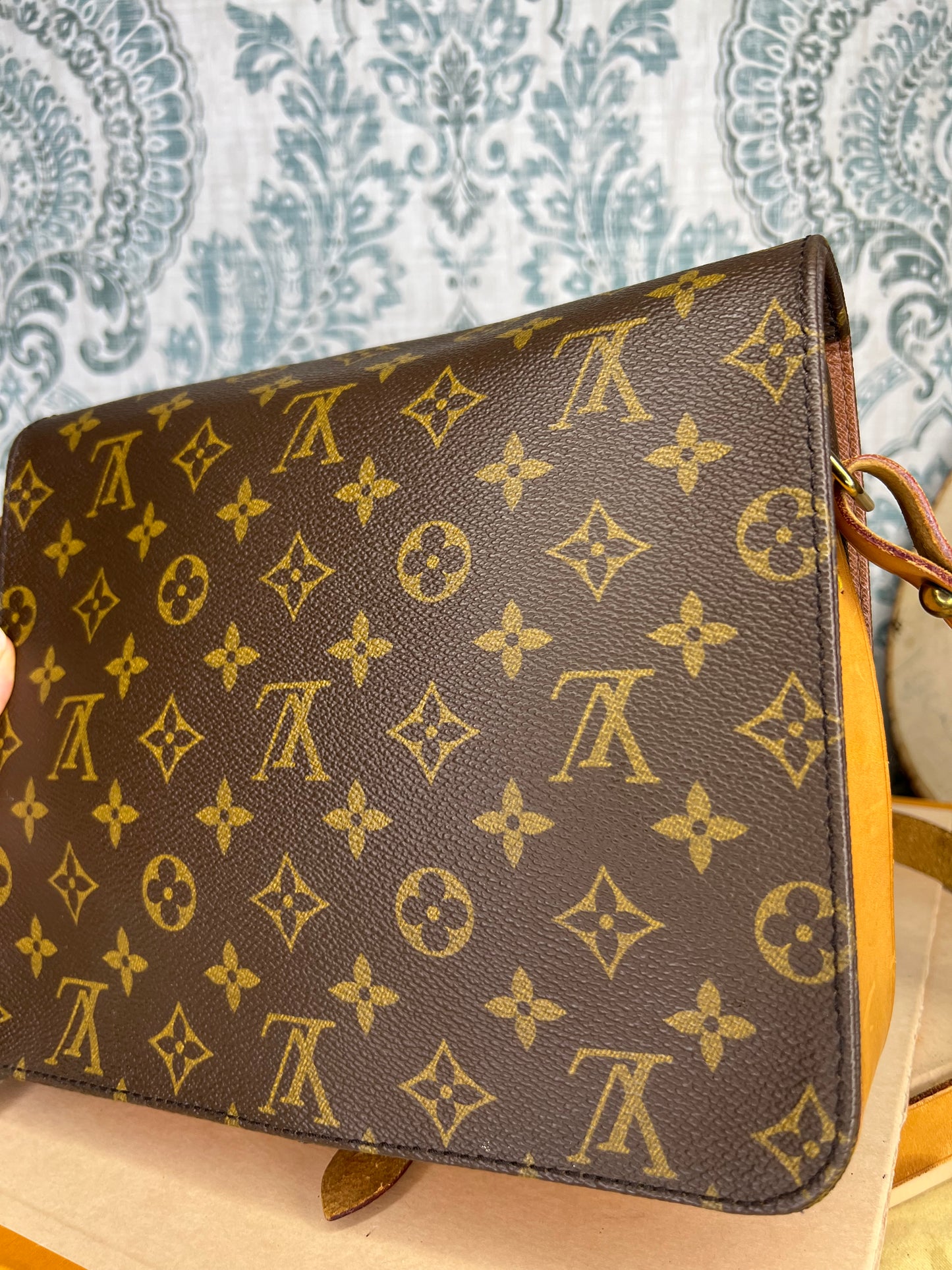 Louis Vuitton Cartouchiere GM