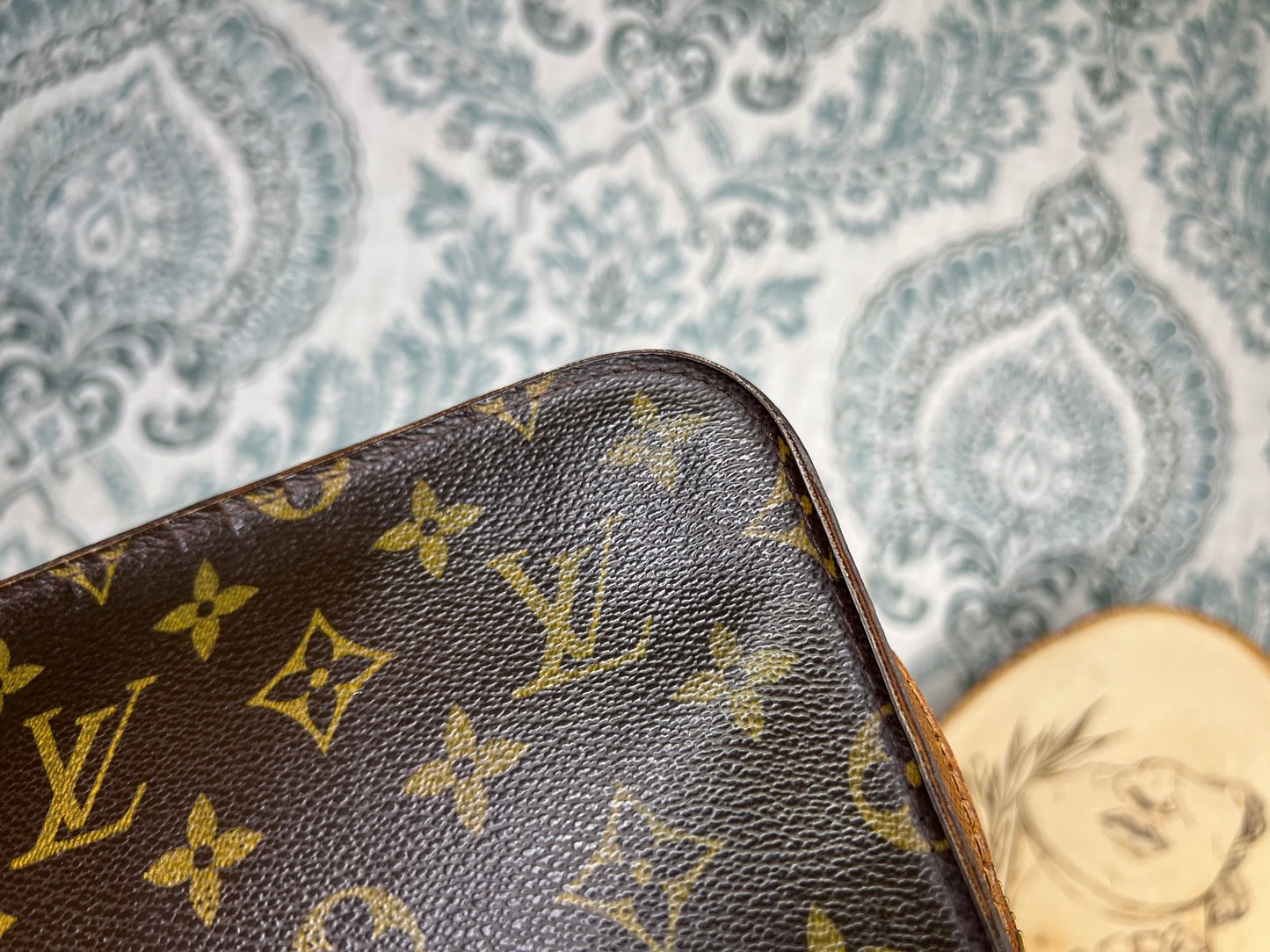 Louis Vuitton Orsay Clutch