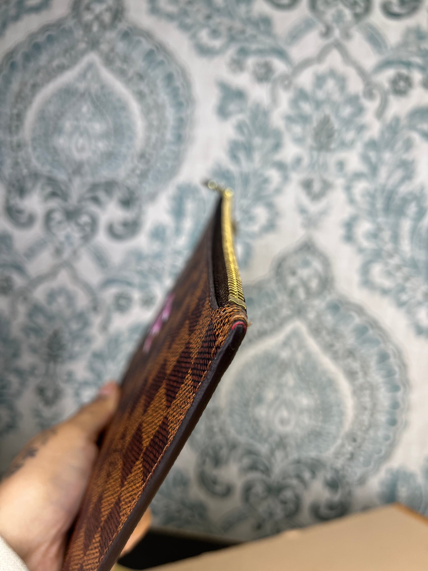 Louis Vuitton Neverfull Pochette Pouch Damier Ebene