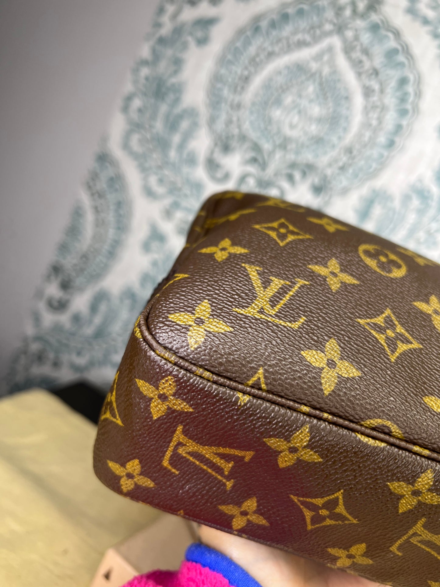 Louis Vuitton Trousse 23