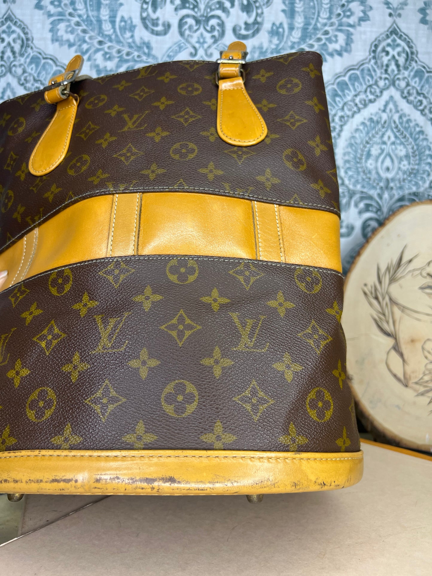 Louis Vuitton French Company Bucket GM