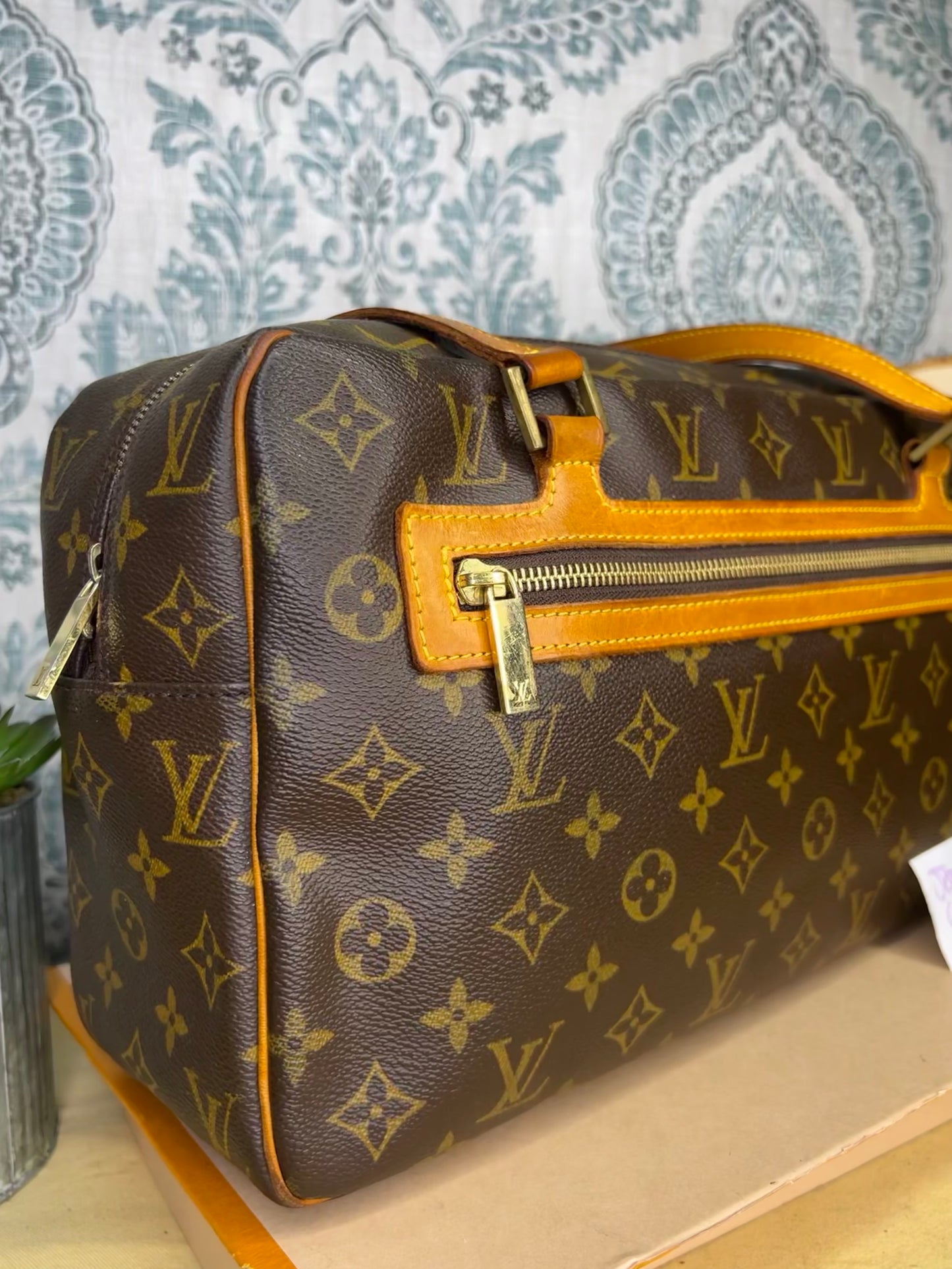 Louis Vuitton Cite GM