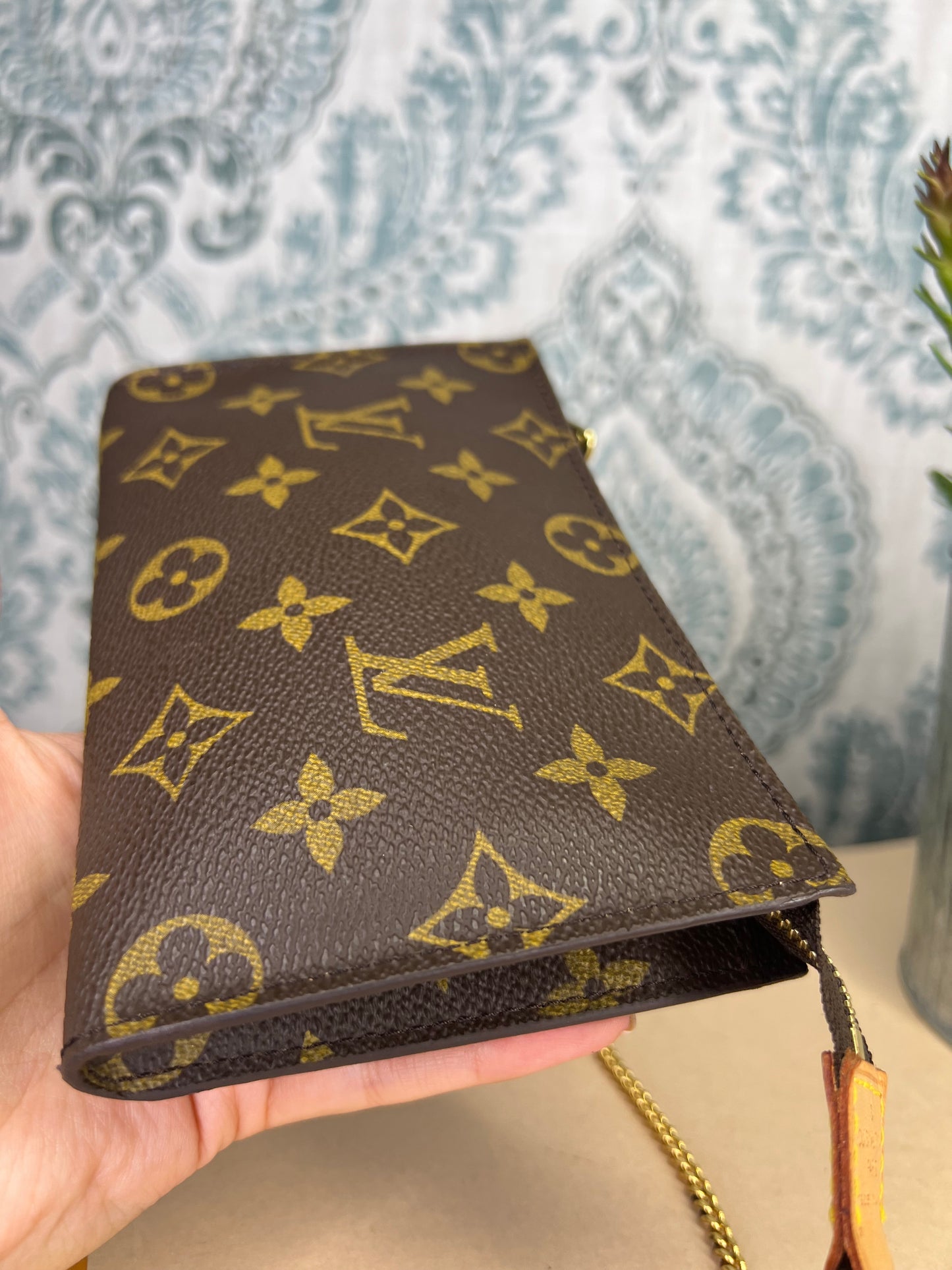Louis Vuitton Bucket PM Pouch