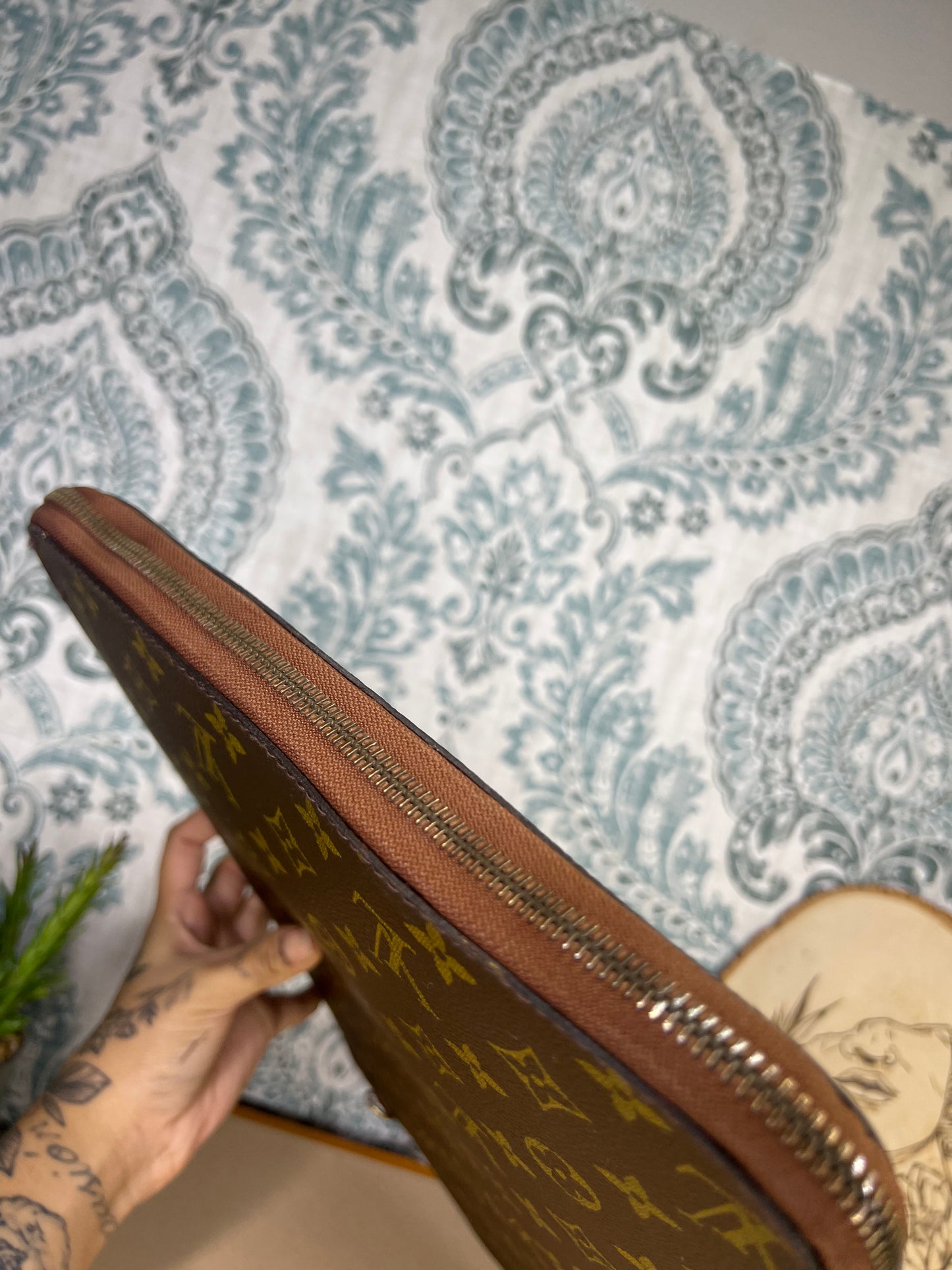Louis Vuitton Portfolio Vintage Case